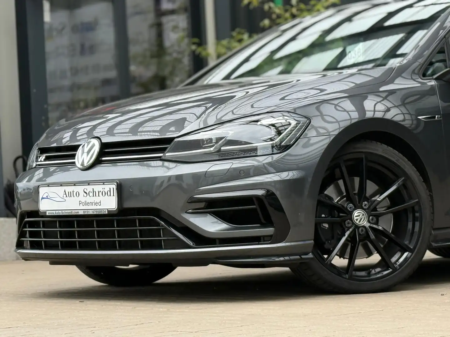 Volkswagen Golf R 2.0 TSI DSG 4MOTION, Pano, ACC, DYNAUDIO, Kamera Сірий - 2