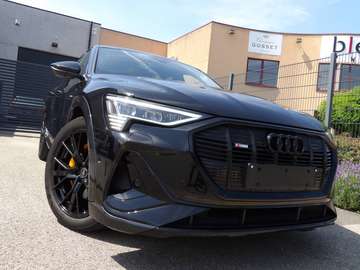Q8 PHEV 50 TFSI e Quattro Competition Sportback Tiptronic S Line
