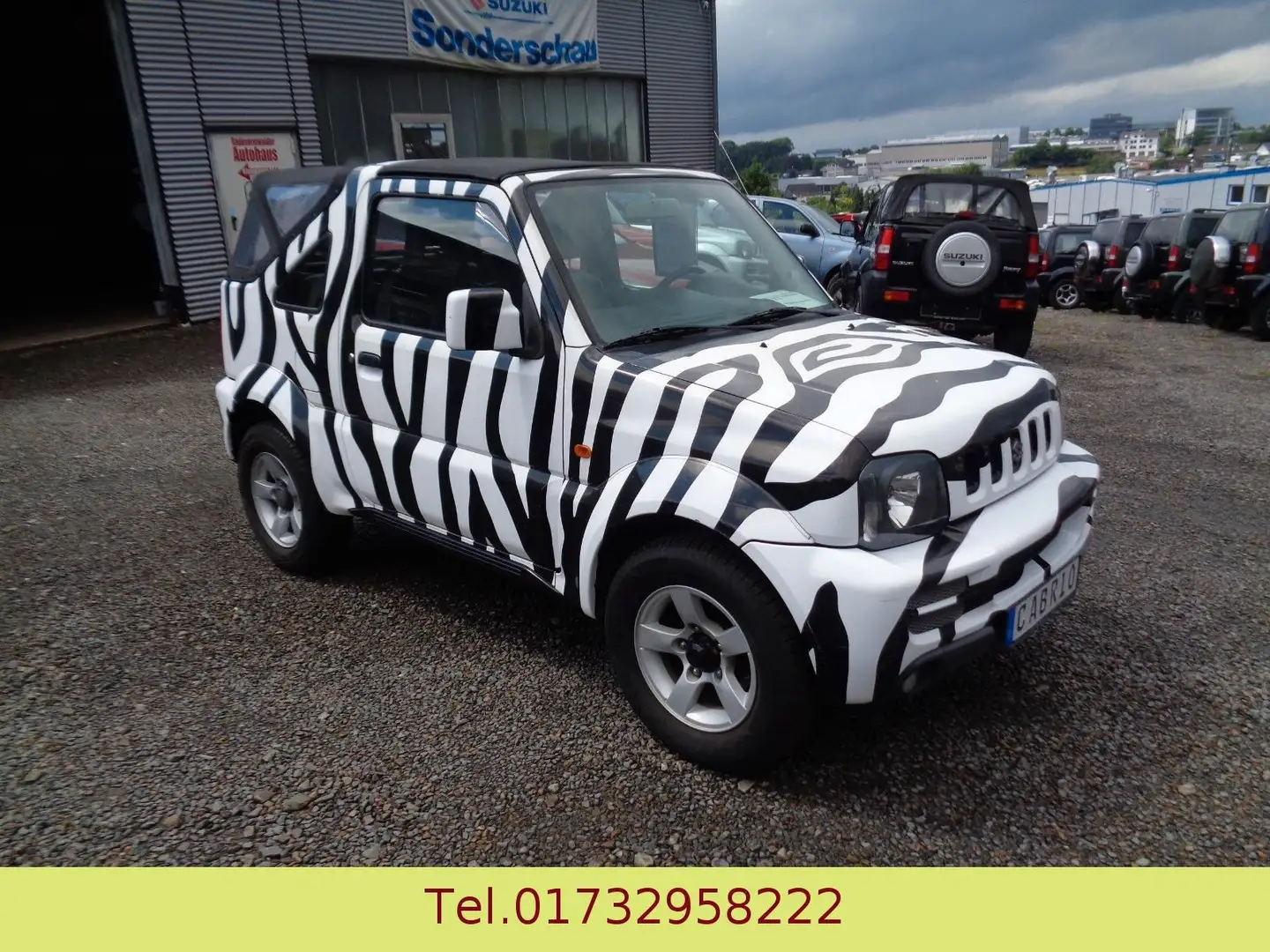 Suzuki Jimny 1.3 Cabrio  Daktari "Limited Edition 150" Schwarz - 2