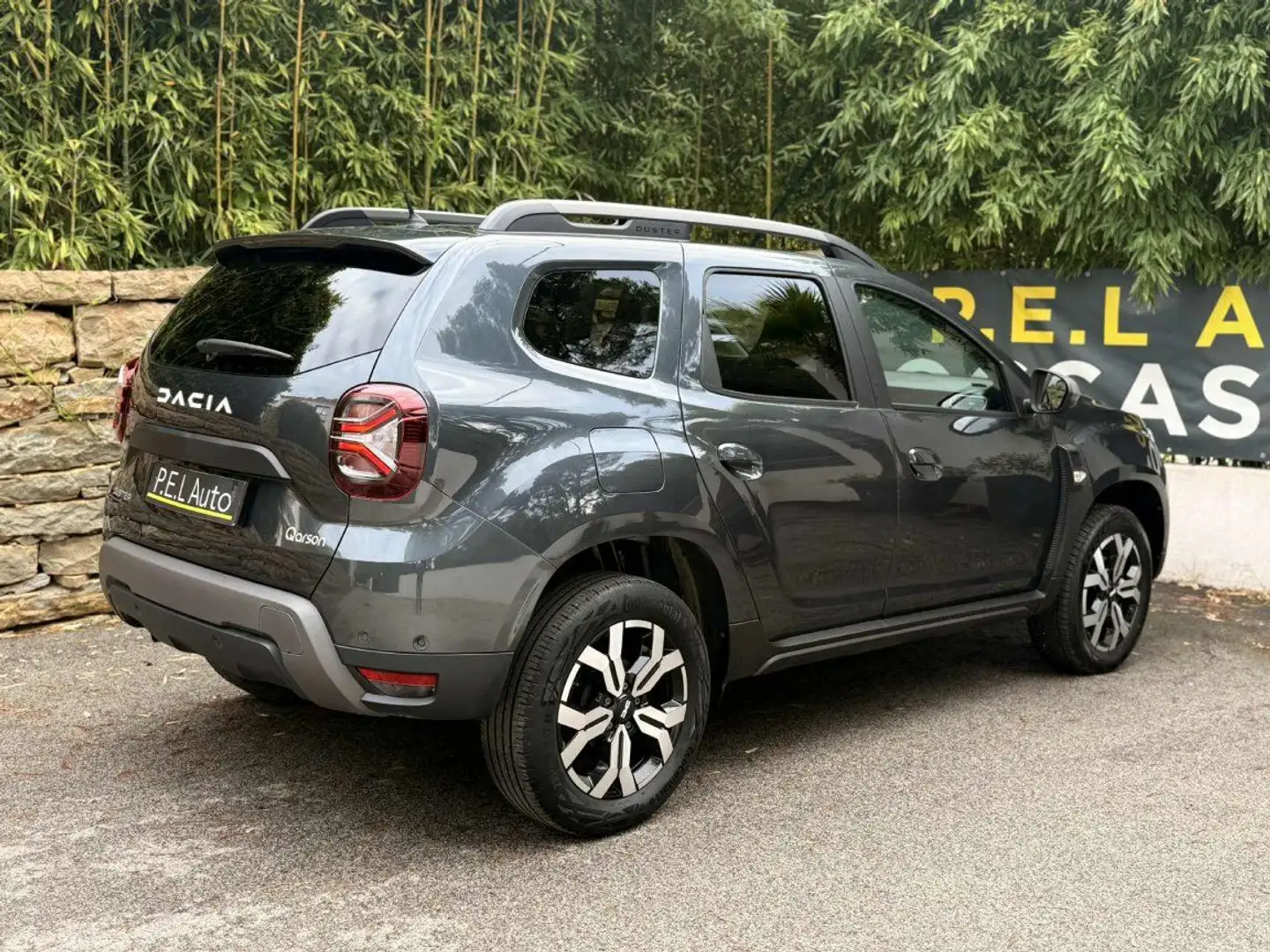 Dacia Duster TCe 150 4x2 EDC Journey Noir - 2