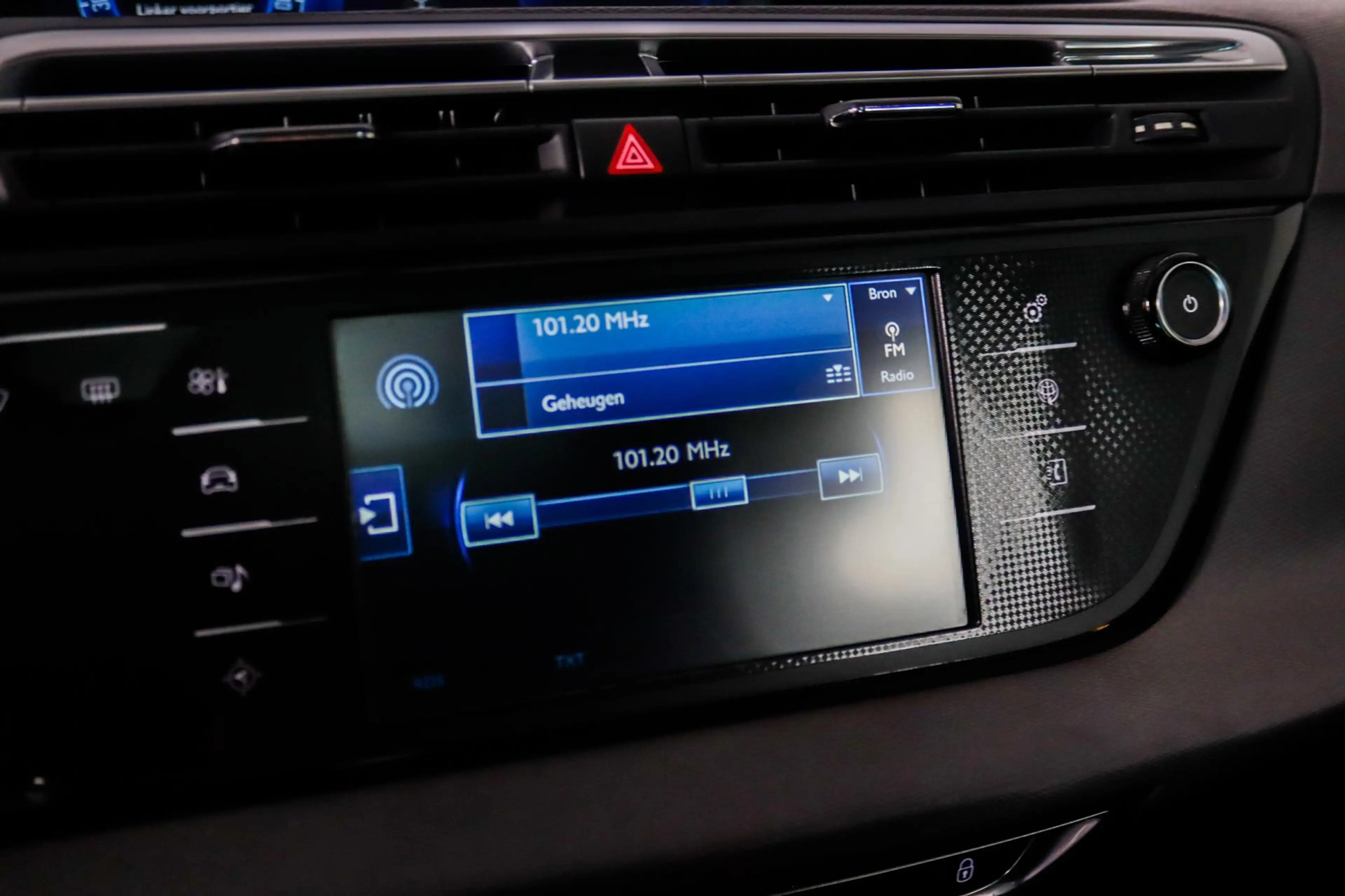 Citroen Grand C4 Picasso 1.6 e-THP Business 7-Persoons — photo 37