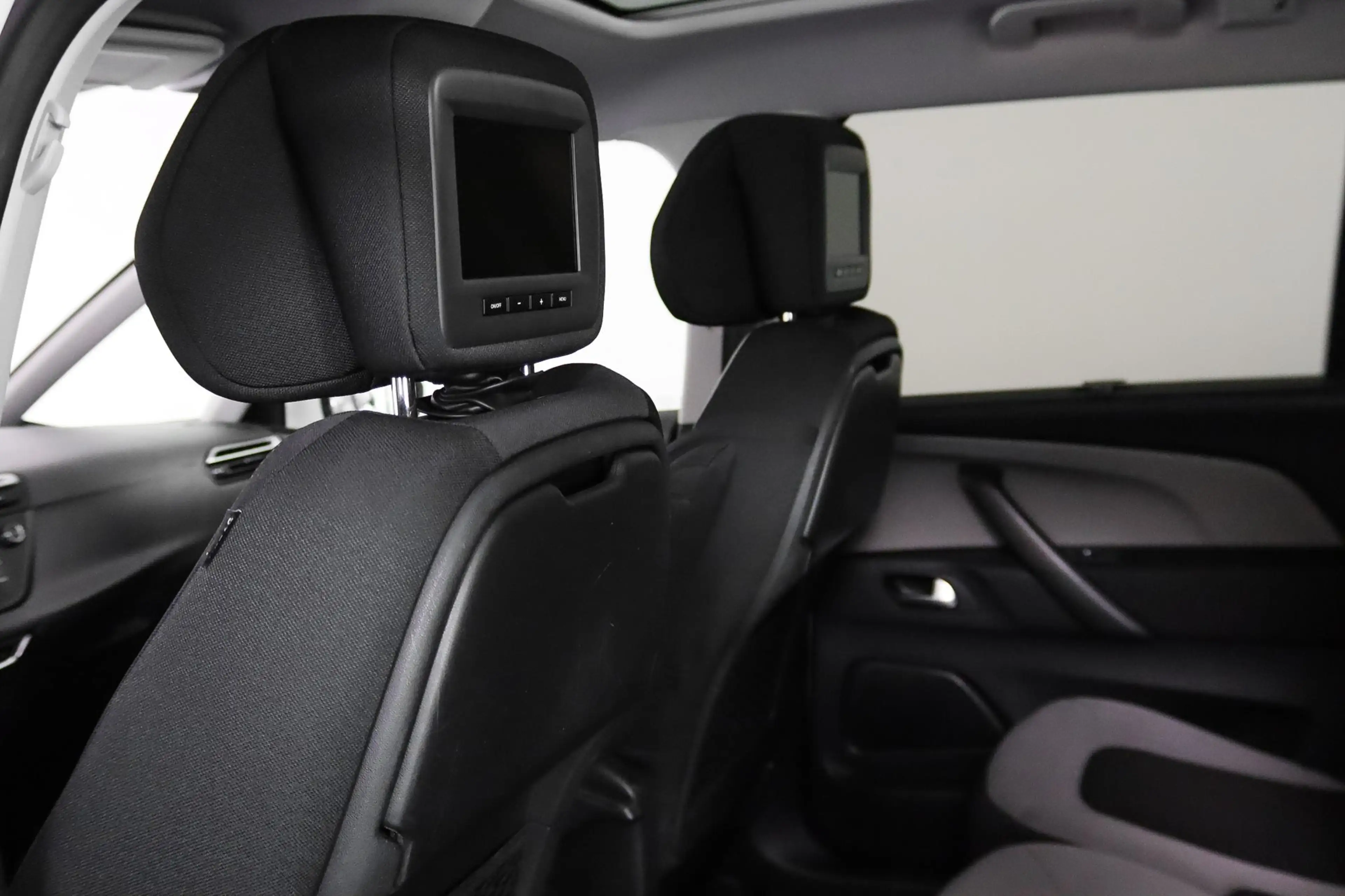 Citroen Grand C4 Picasso 1.6 e-THP Business 7-Persoons — photo 45