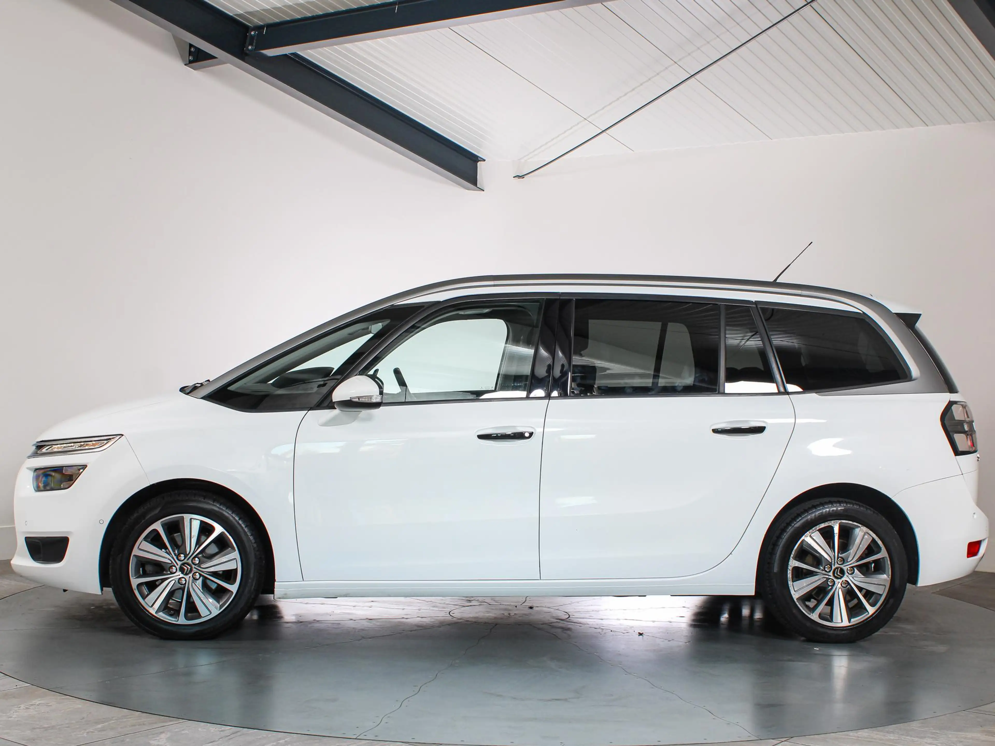 Citroen Grand C4 Picasso 1.6 e-THP Business 7-Persoons — photo 21