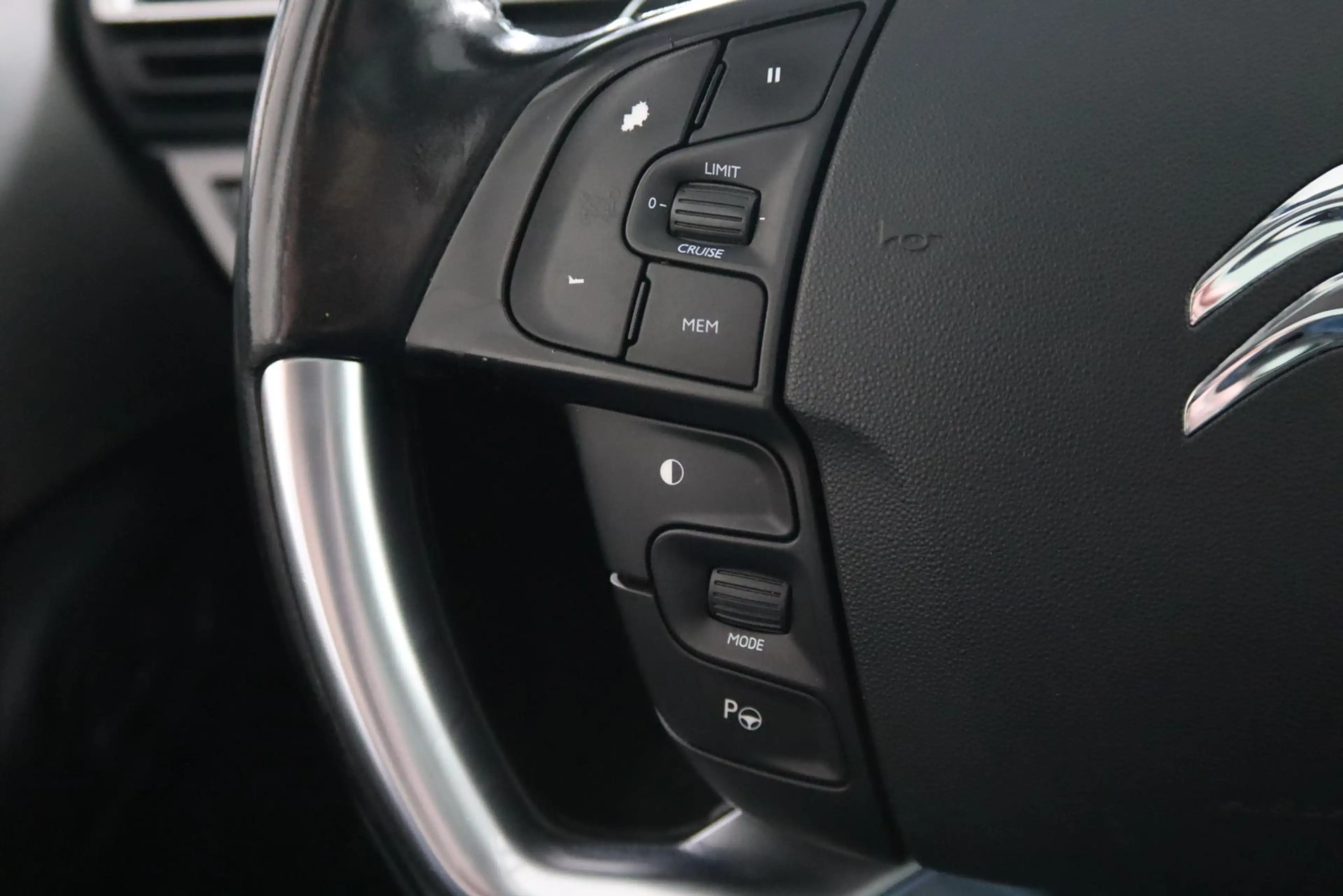 Citroen Grand C4 Picasso 1.6 e-THP Business 7-Persoons — photo 30