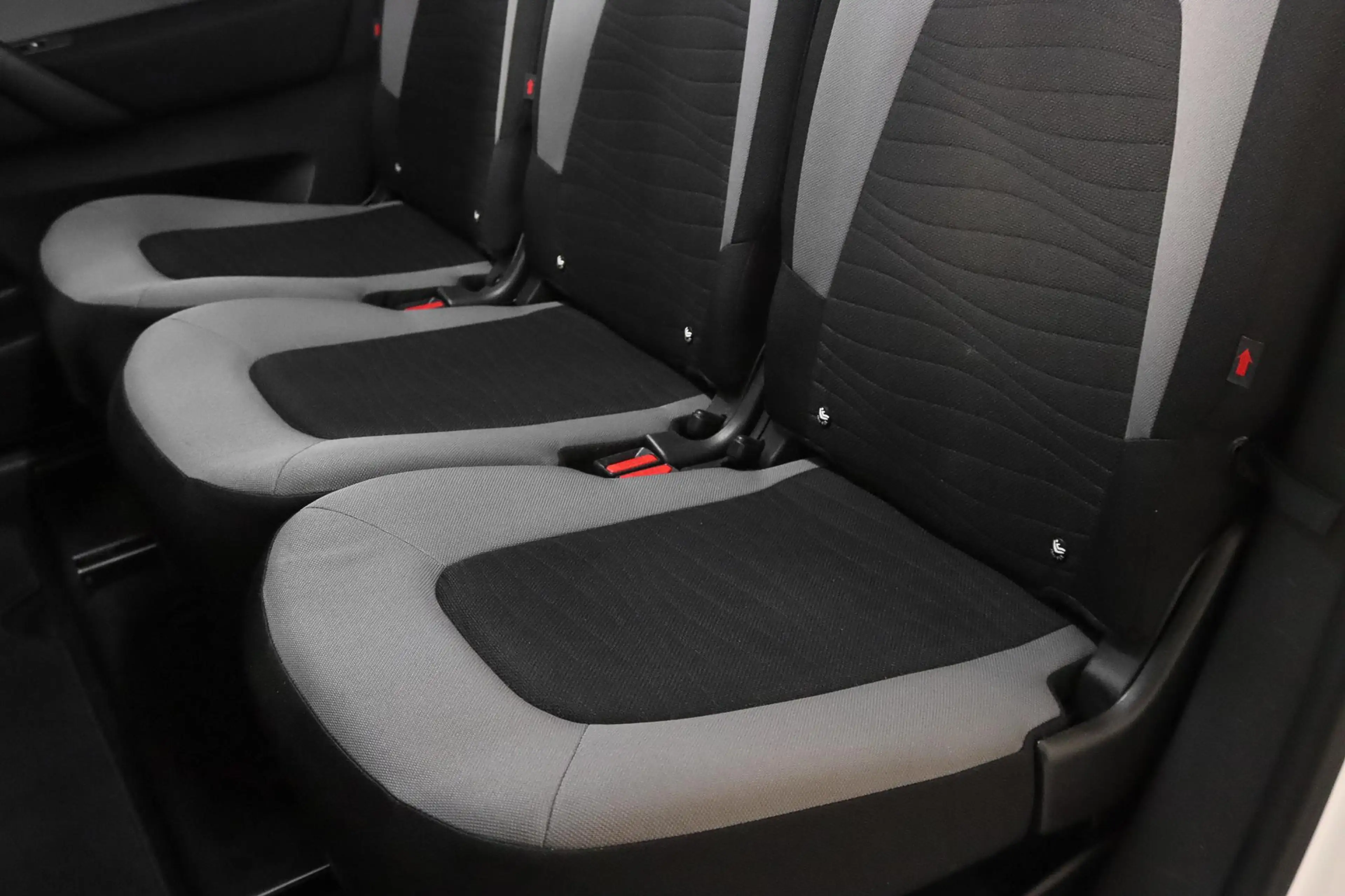 Citroen Grand C4 Picasso 1.6 e-THP Business 7-Persoons — photo 46