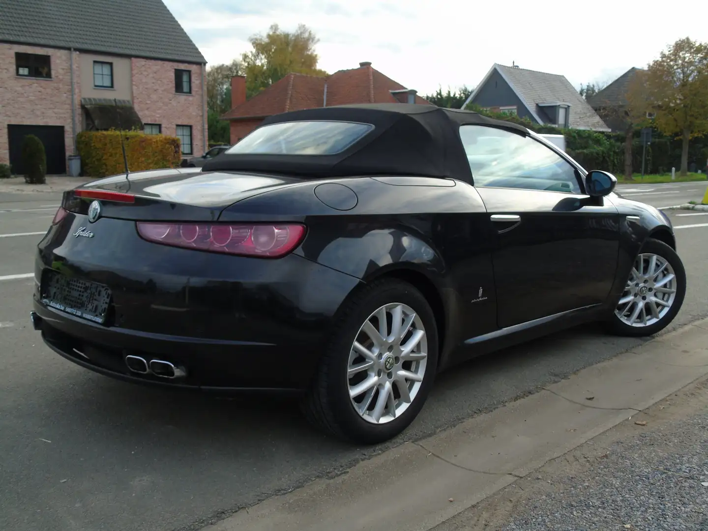 Alfa Romeo Spider Brera B2.4 JTDM 20V DPF Cabrio *08/2008*AIRCO Noir - 2