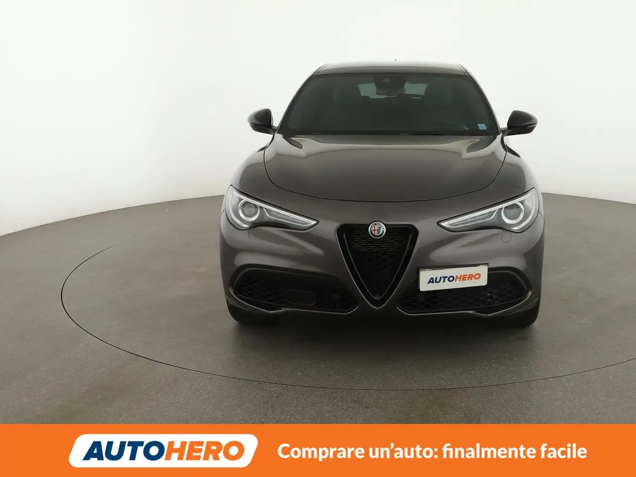 Alfa Romeo Stelvio 2022 — фото 9
