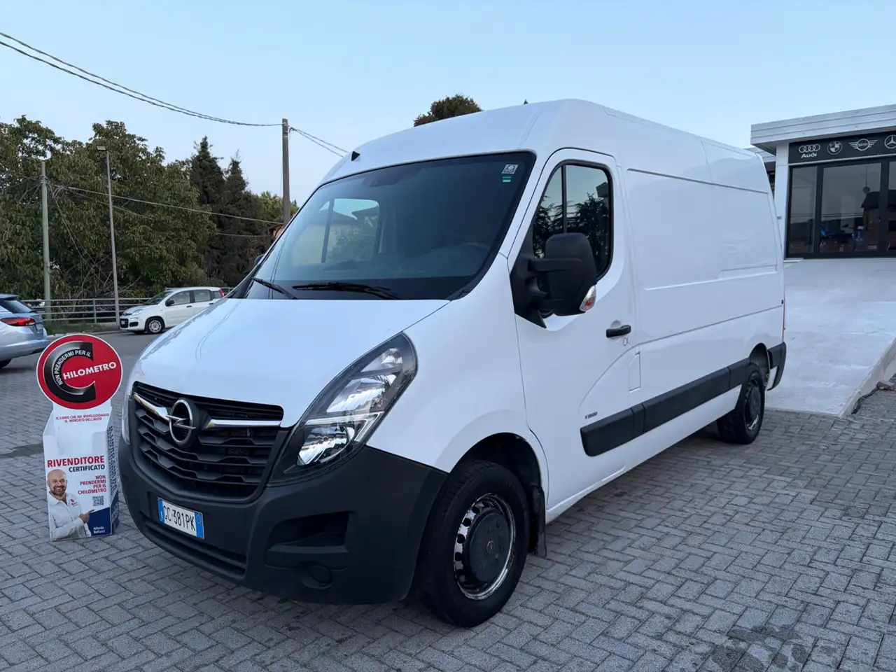 Opel Movano