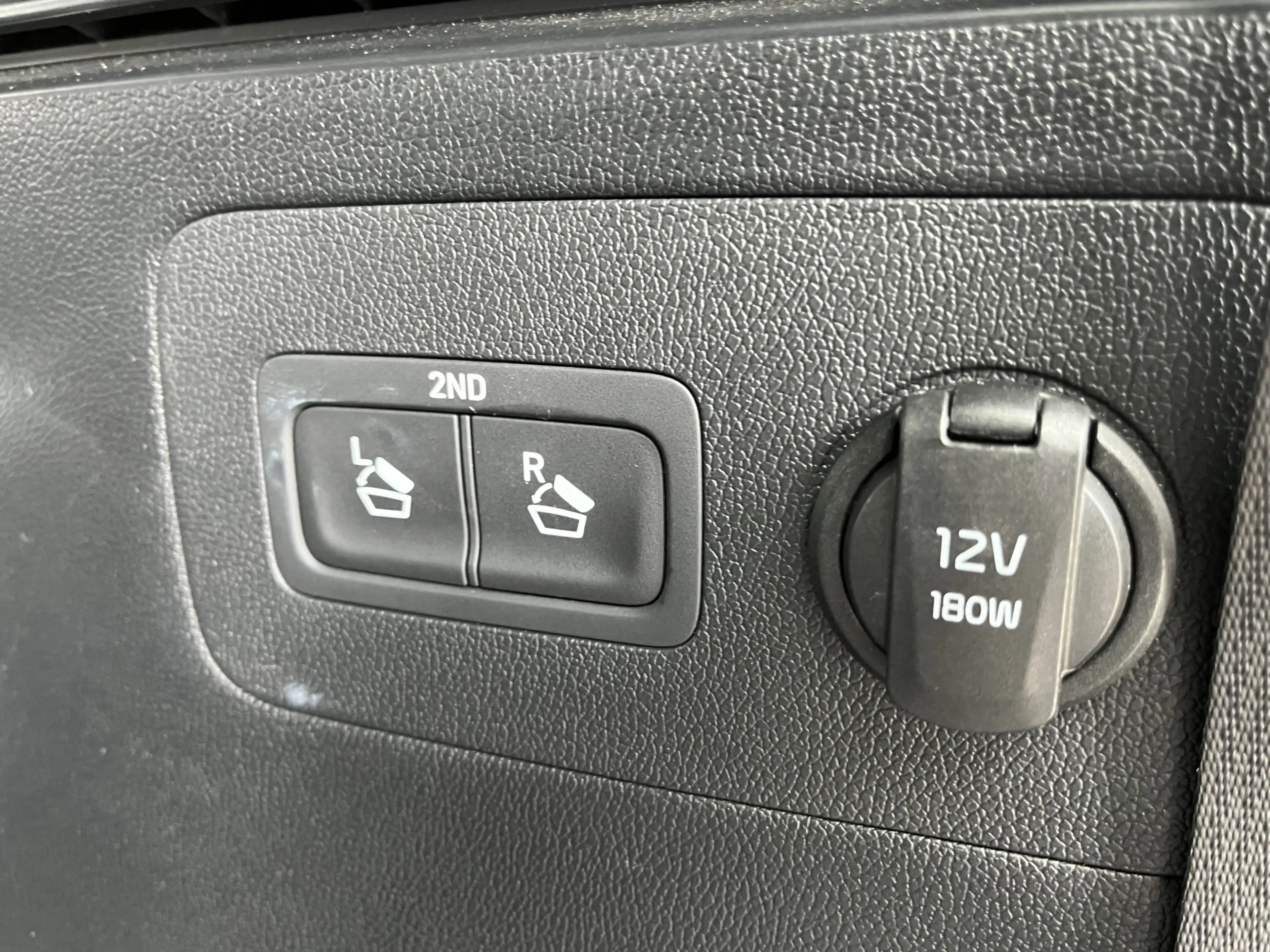 Kia Sorento 1.6 T-GDI Plug-in Hybrid 4WD ExecutiveLine 7p. NAV — photo 28