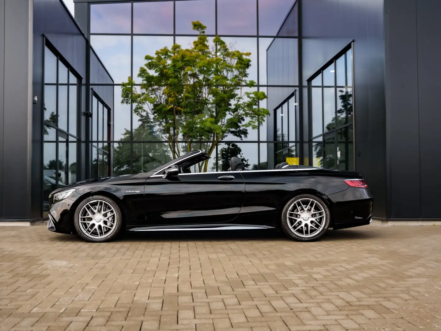 Mercedes-Benz S 63 AMG Cabriolet 4-Matic - Full option Noir - 2