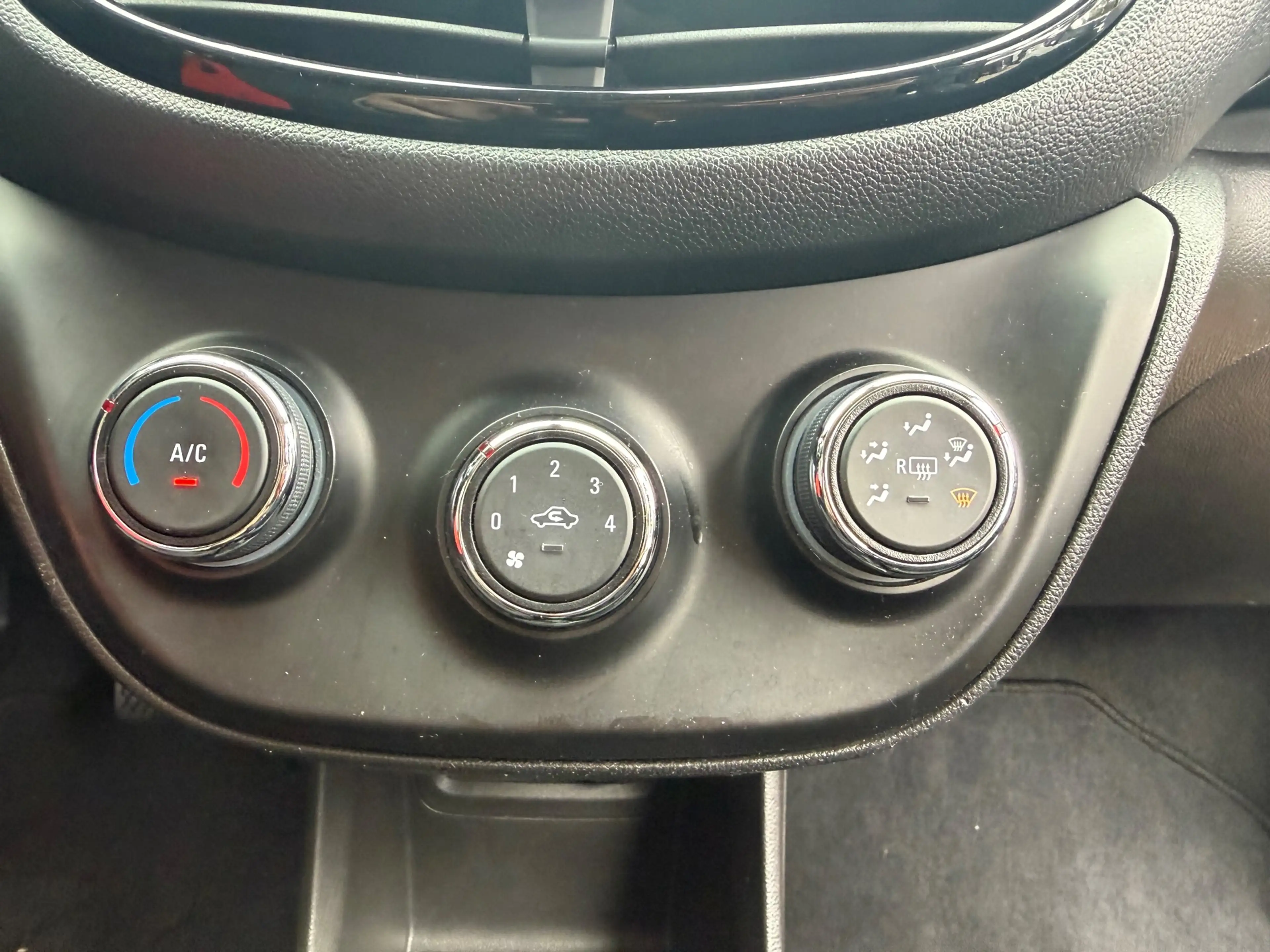 Opel Karl 1.0 Rocks Edition|Airco|Navi|Cruise|Carplay|Pdc|Lm — photo 18