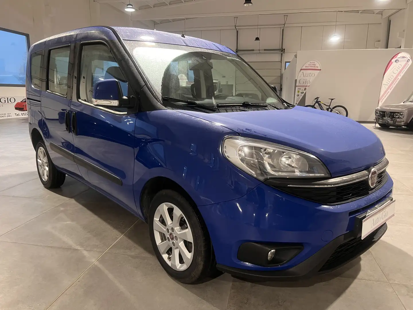 Fiat Doblo Doblo II 2015 1.6 mjt 16v Lounge 120cv my18 Blu/Azzurro - 1