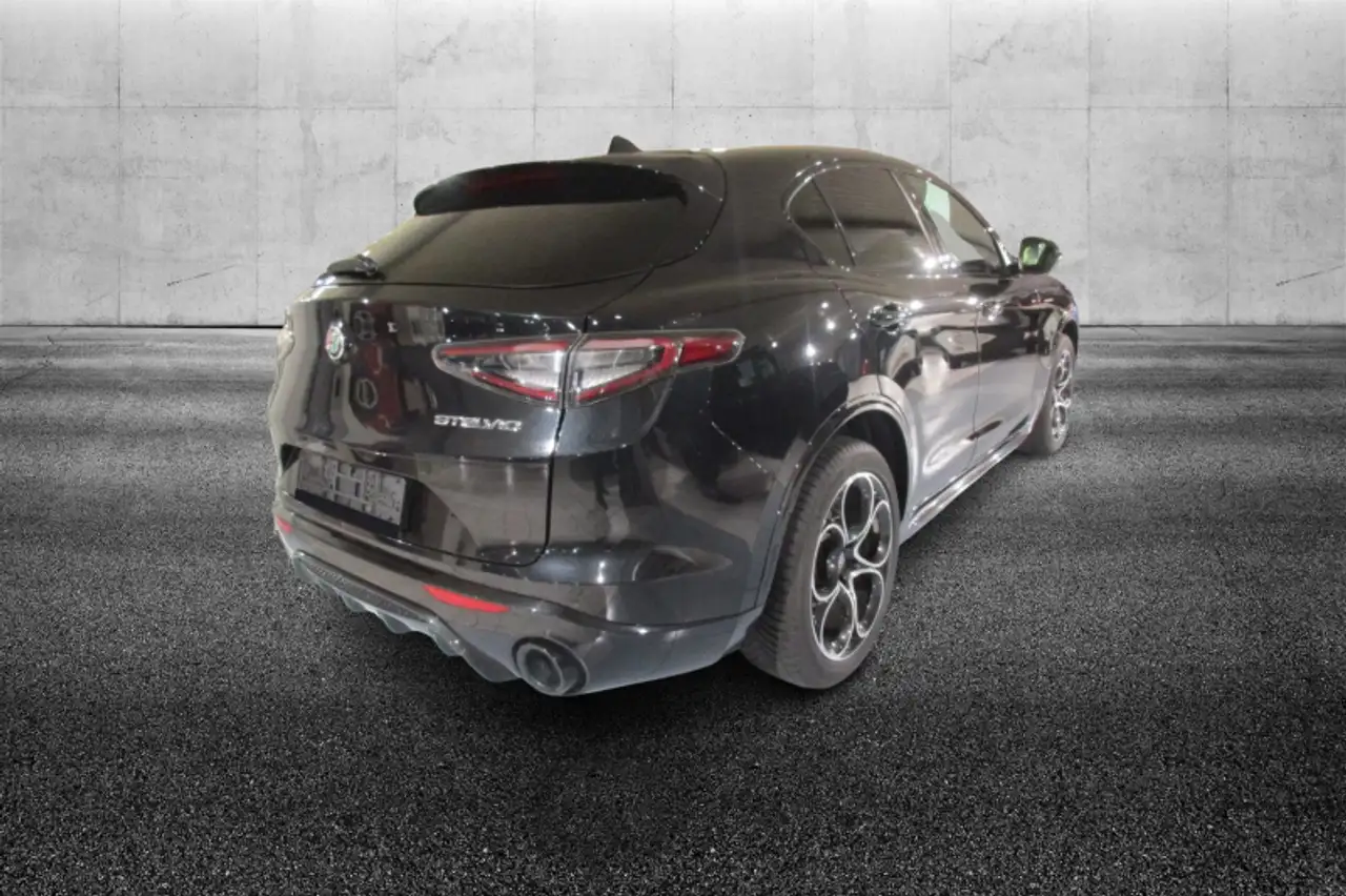 Alfa Romeo Stelvio 2024
