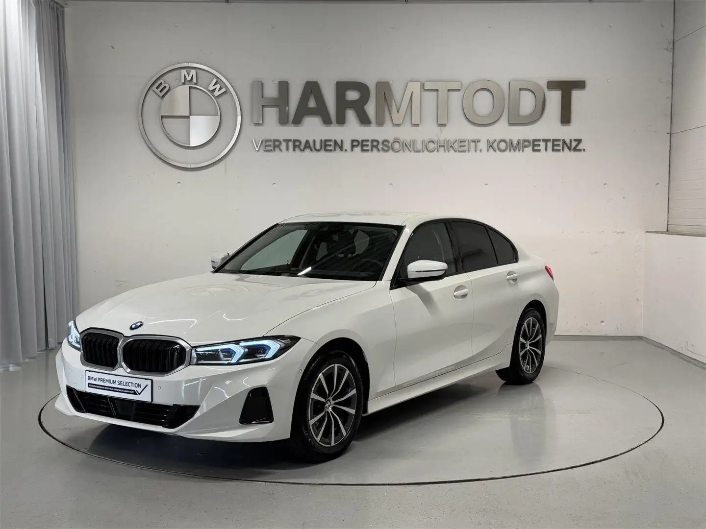 BMW 318 d Blanc - 2
