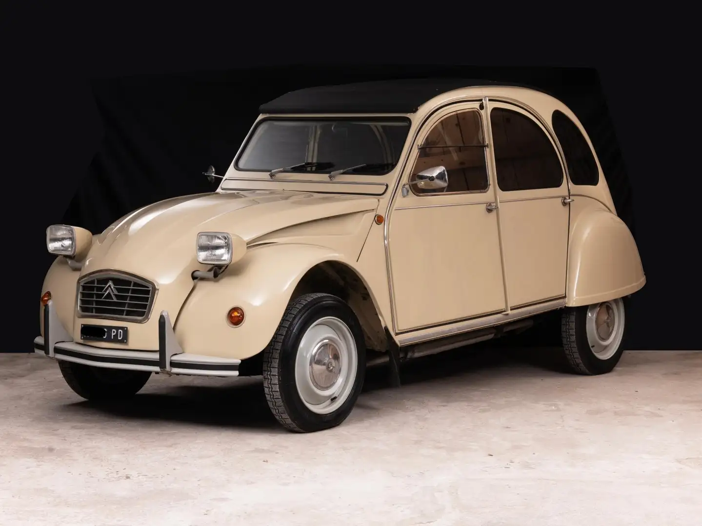 Citroen 2CV Beige - 1