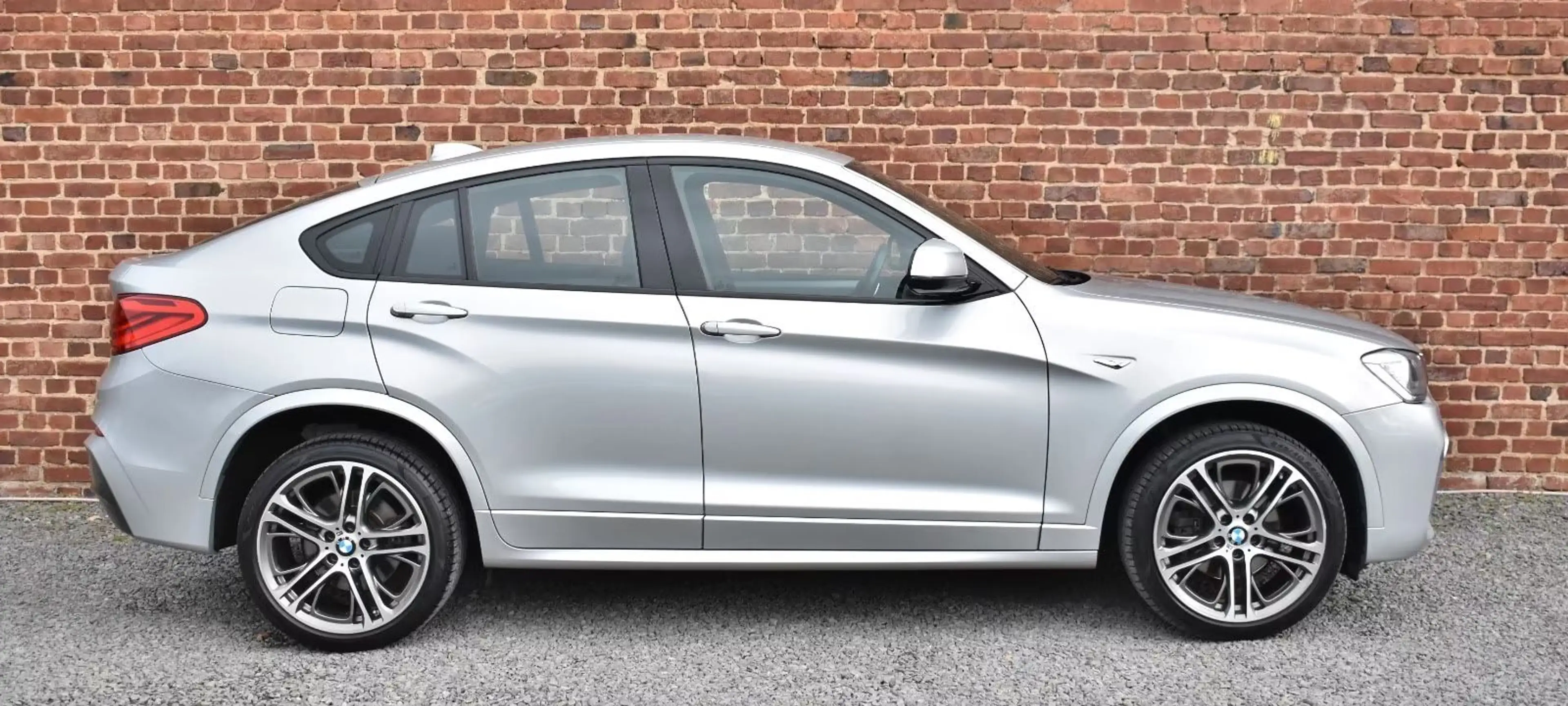 BMW X4 35d M-SPORTPAKET HUD LEDER BIXENON STANDHEIZ — photo 4