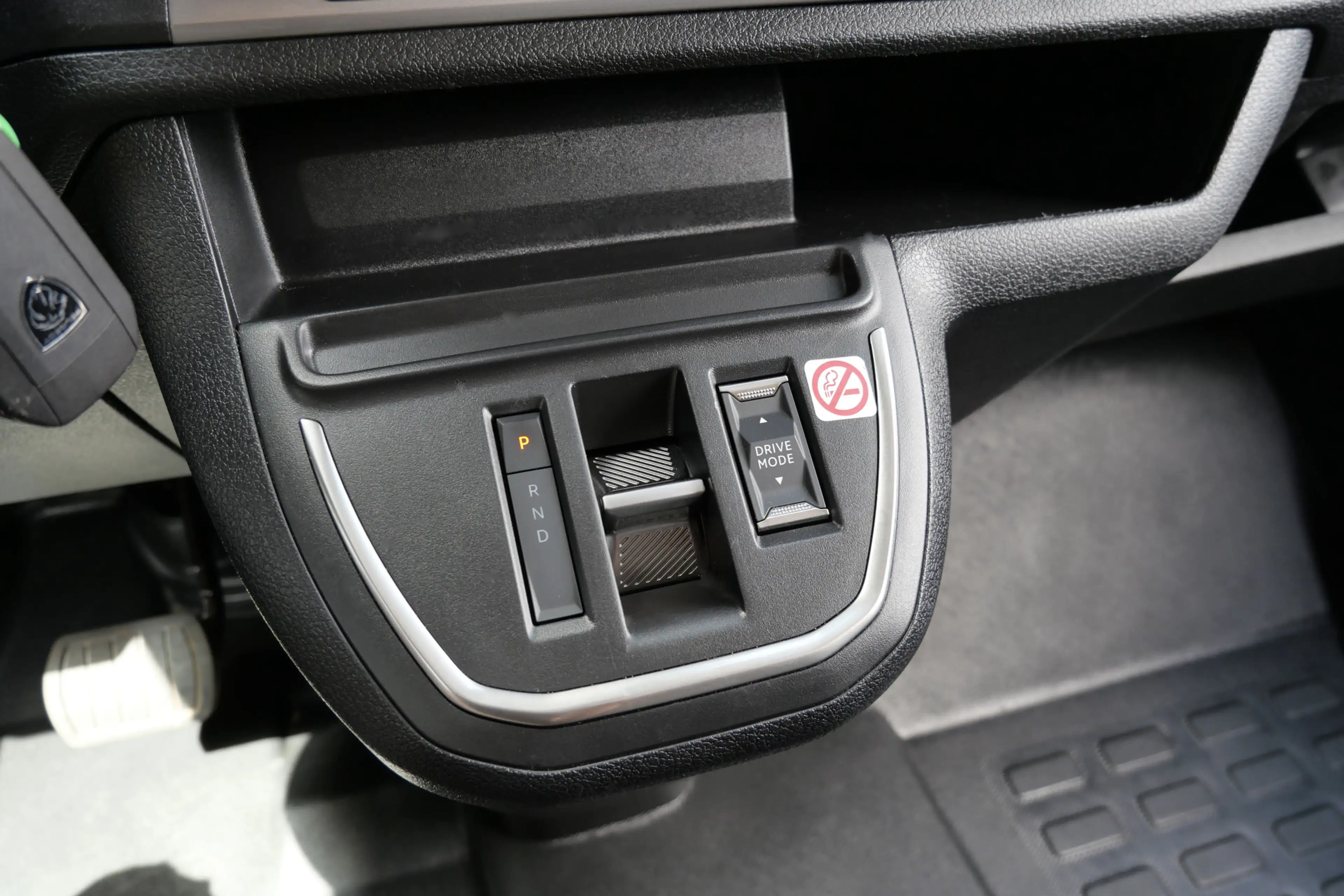Peugeot e-Expert Long 75 kWh | Carplay | Camera  | 2x SCHUIF | Clim — photo 8