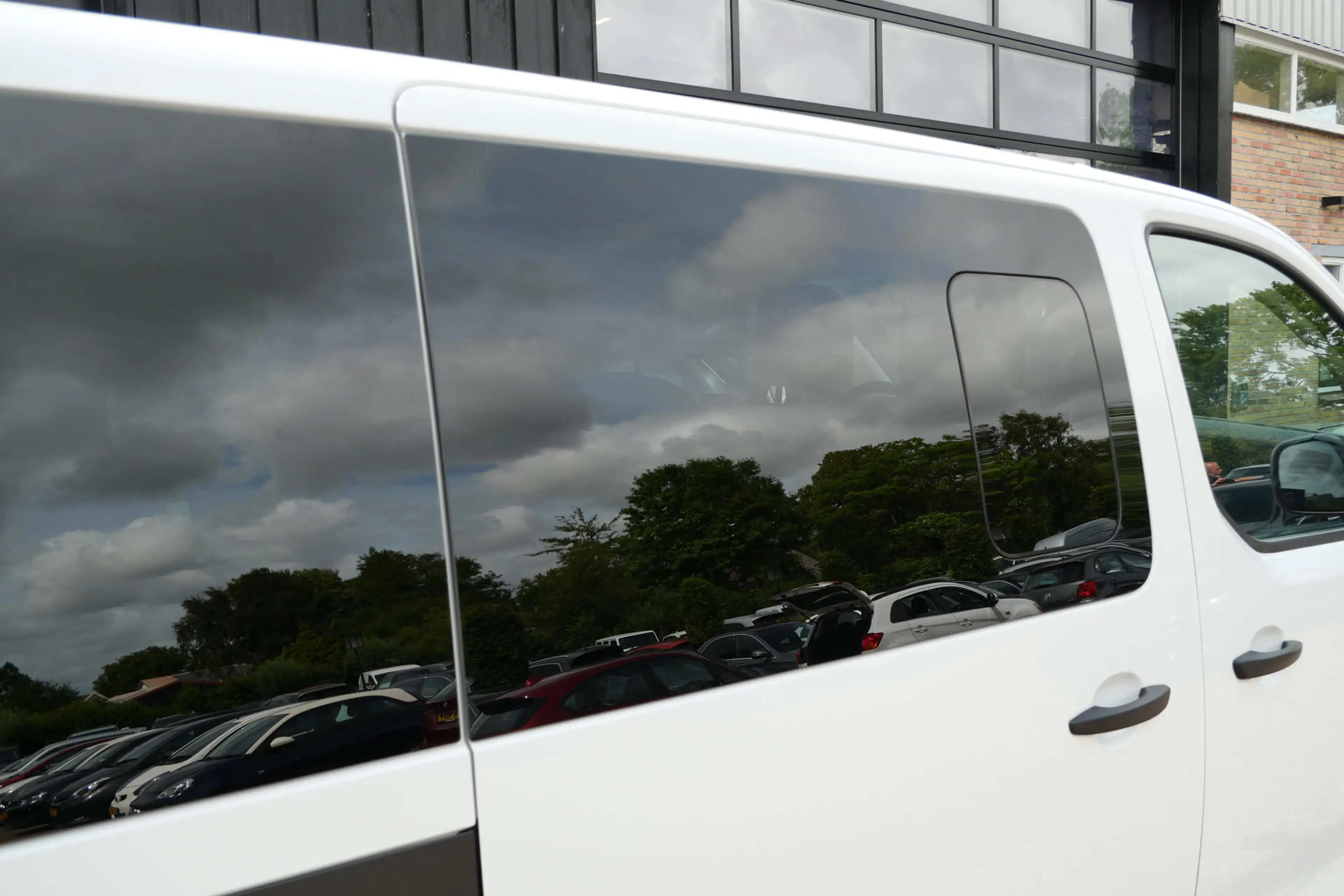 Peugeot e-Expert Long 75 kWh | Carplay | Camera  | 2x SCHUIF | Clim — photo 14