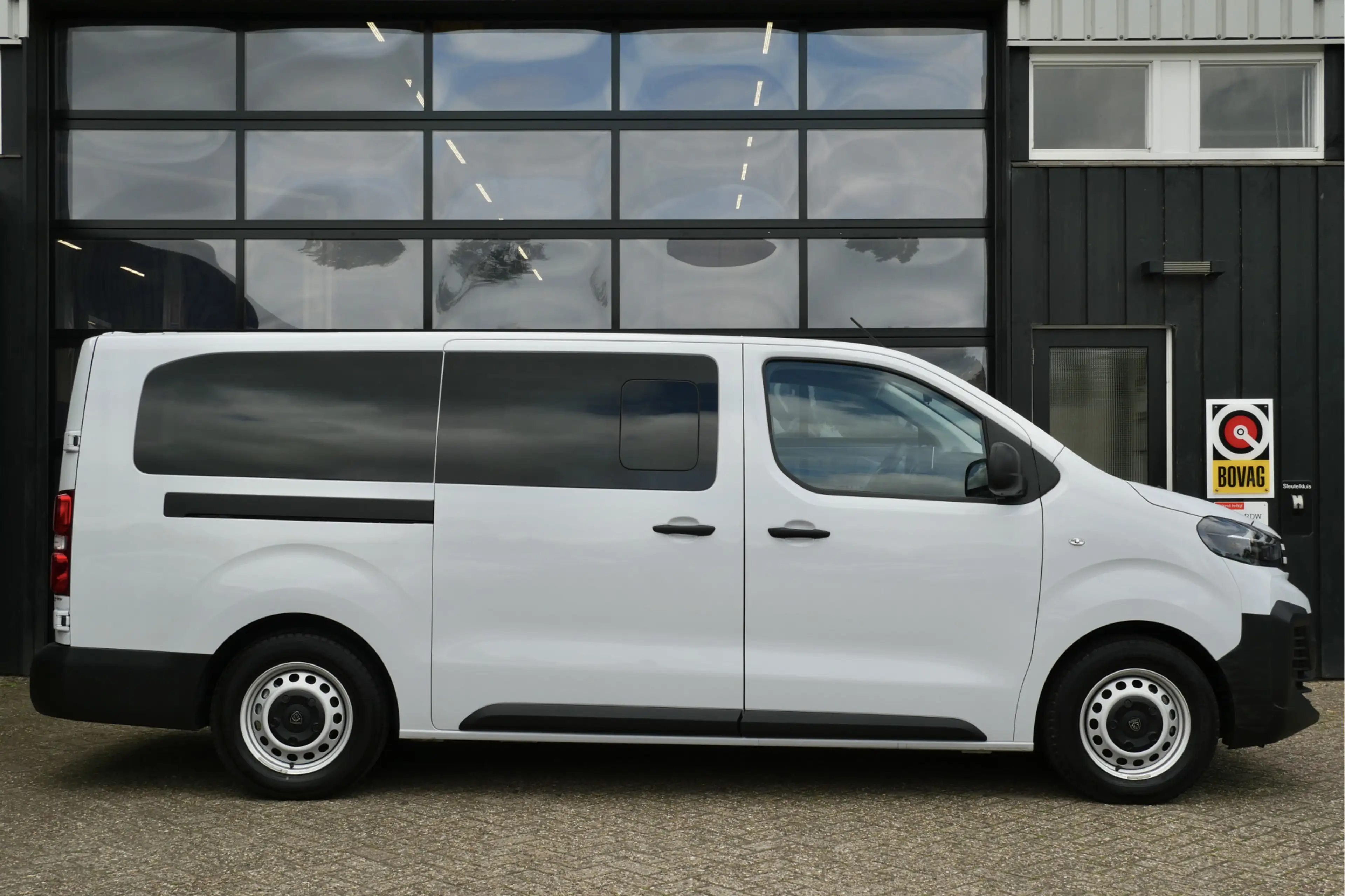 Peugeot e-Expert Long 75 kWh | Carplay | Camera  | 2x SCHUIF | Clim — photo 4