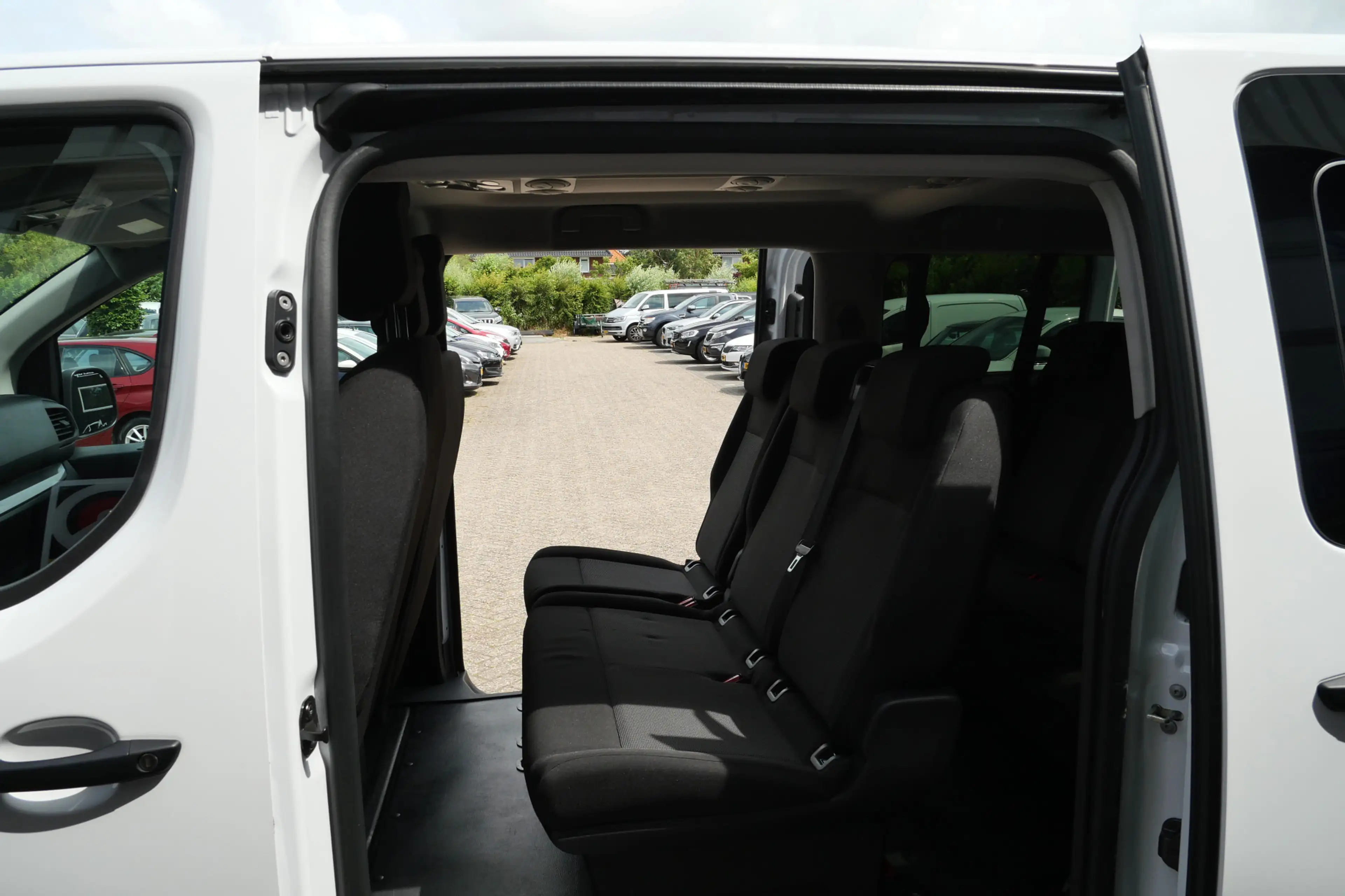 Peugeot e-Expert Long 75 kWh | Carplay | Camera  | 2x SCHUIF | Clim — photo 22