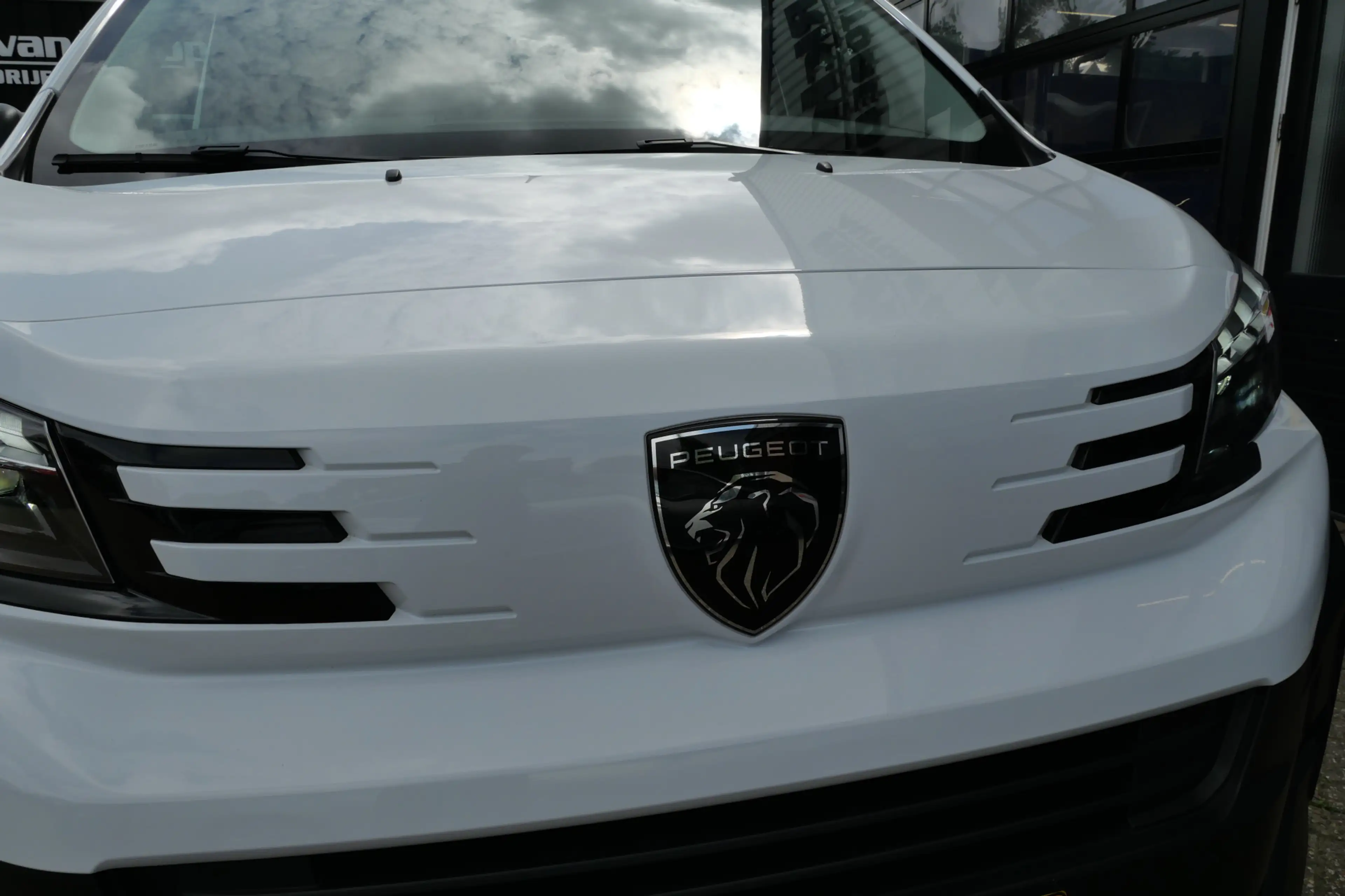 Peugeot e-Expert Long 75 kWh | Carplay | Camera  | 2x SCHUIF | Clim — photo 31