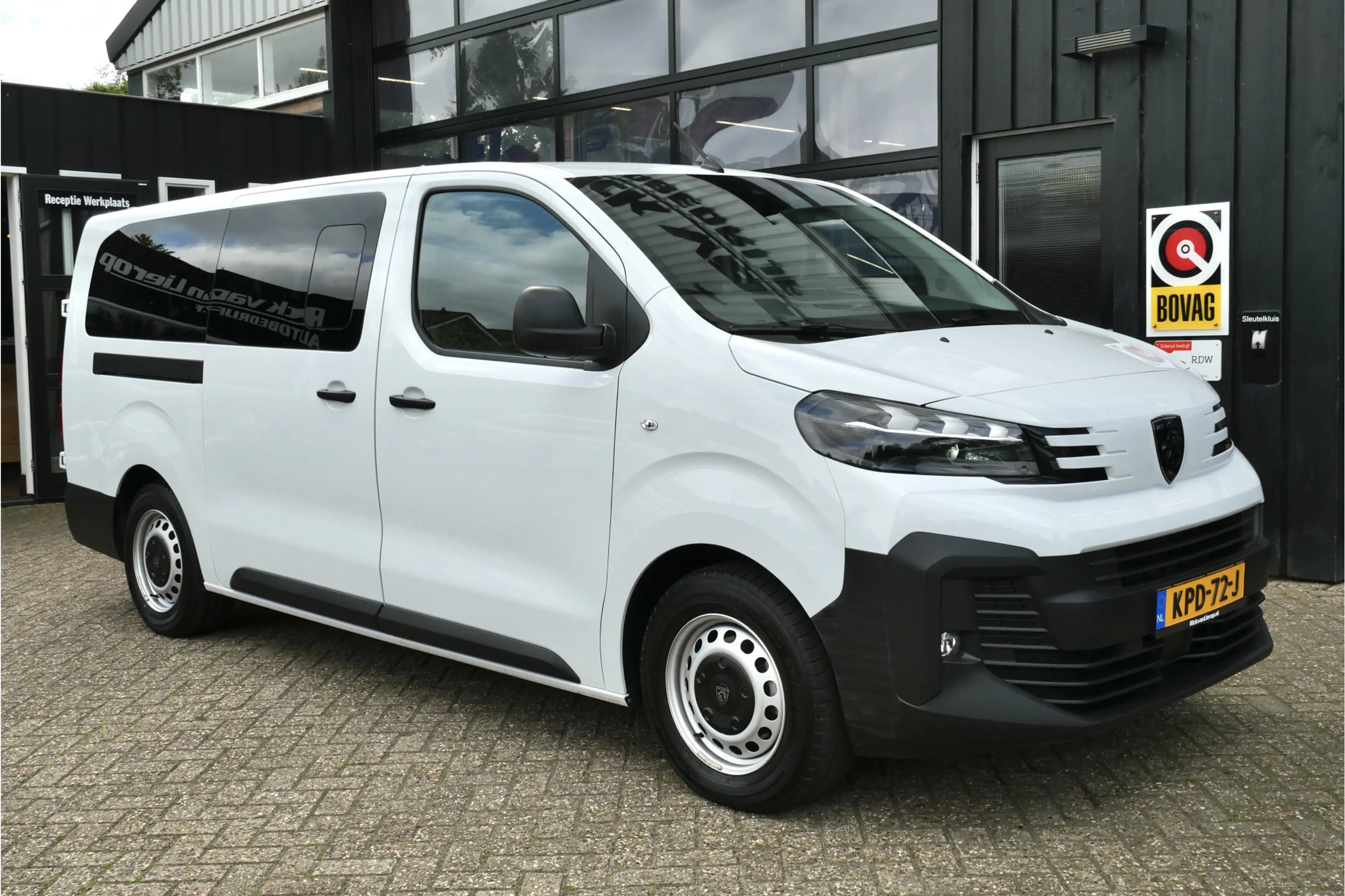 Peugeot e-Expert Long 75 kWh | Carplay | Camera  | 2x SCHUIF | Clim