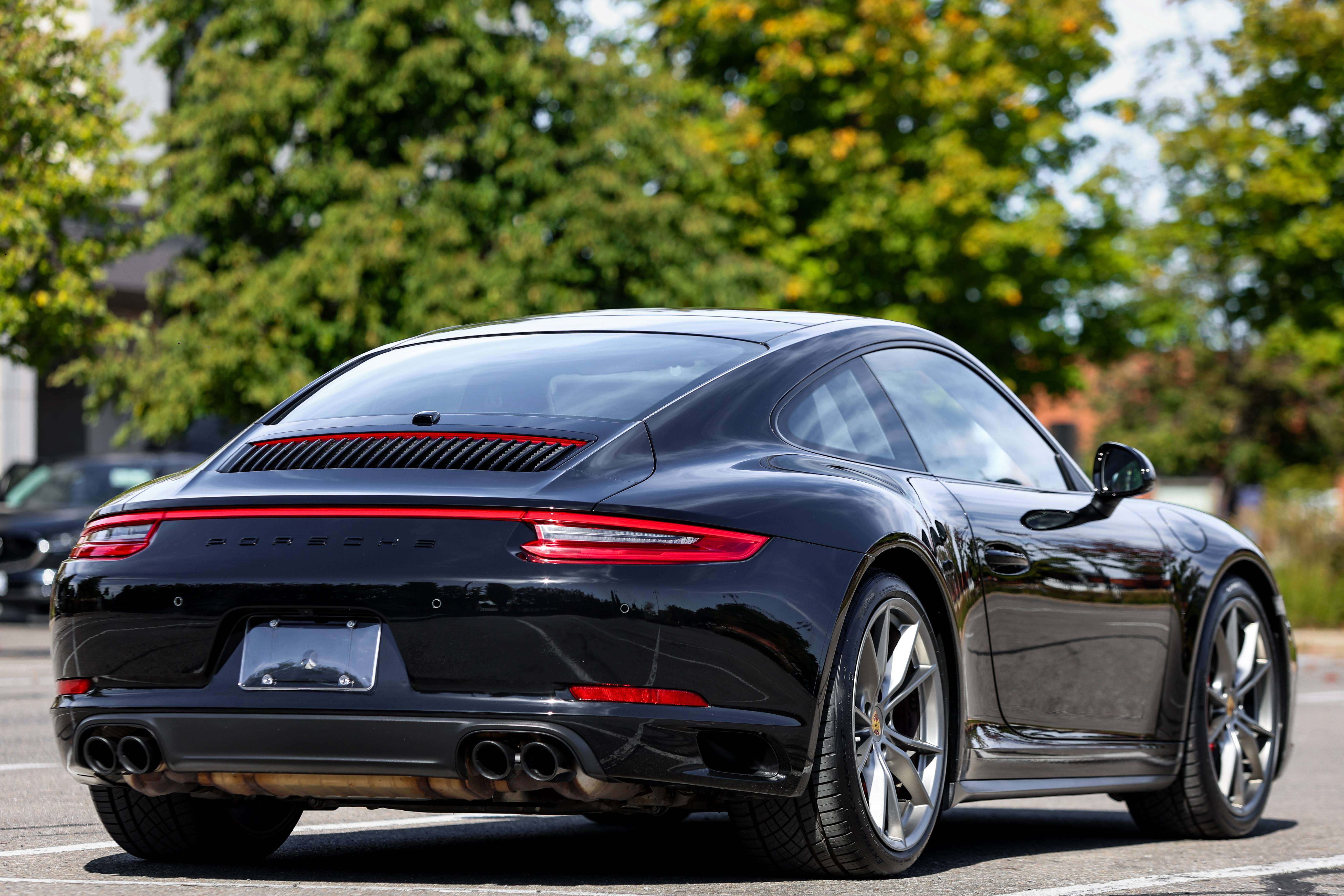2017 Porsche 911