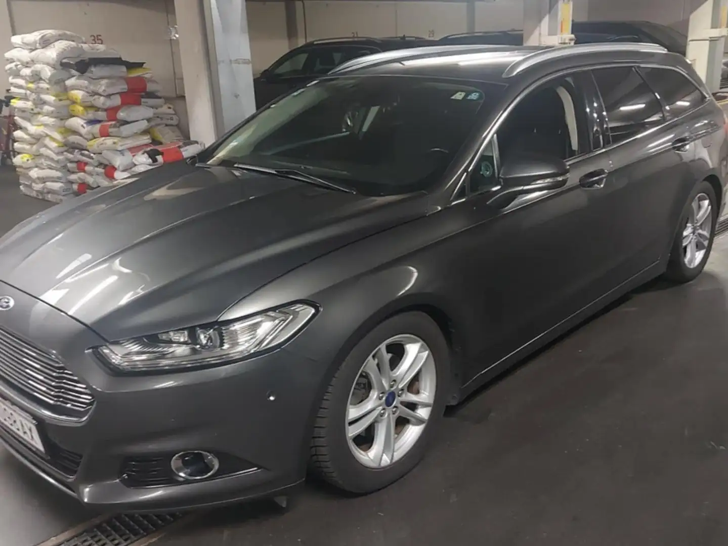 Ford Mondeo Mondeo Traveller Titanium 2,0 TDCi Aut. Titanium Silber - 2