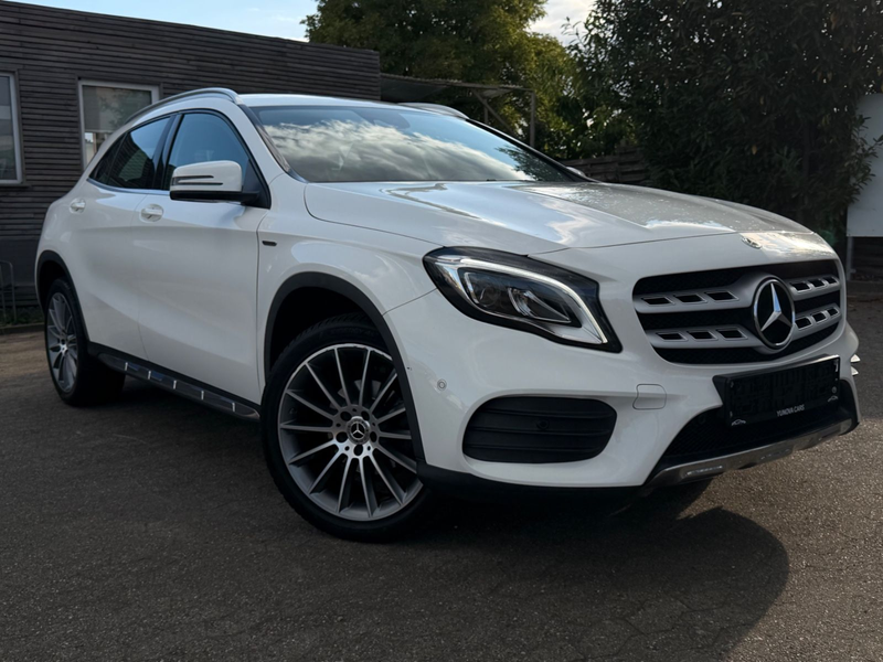 Mercedes-Benz GLA 200 KAMERA PDC NAVI GANZJAHRESREIFEN CARBON — photo 3