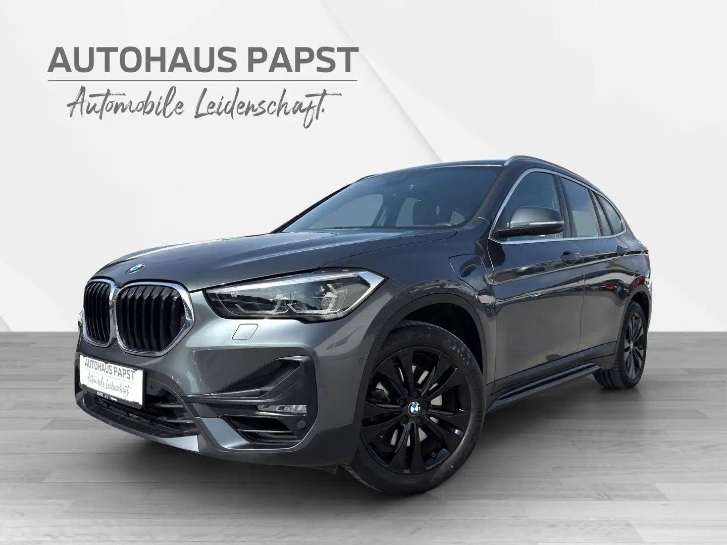 BMW X1 *** SPORT LINE *** Gesamt 220 PS *** 6 PAKETE *** Grau - 1