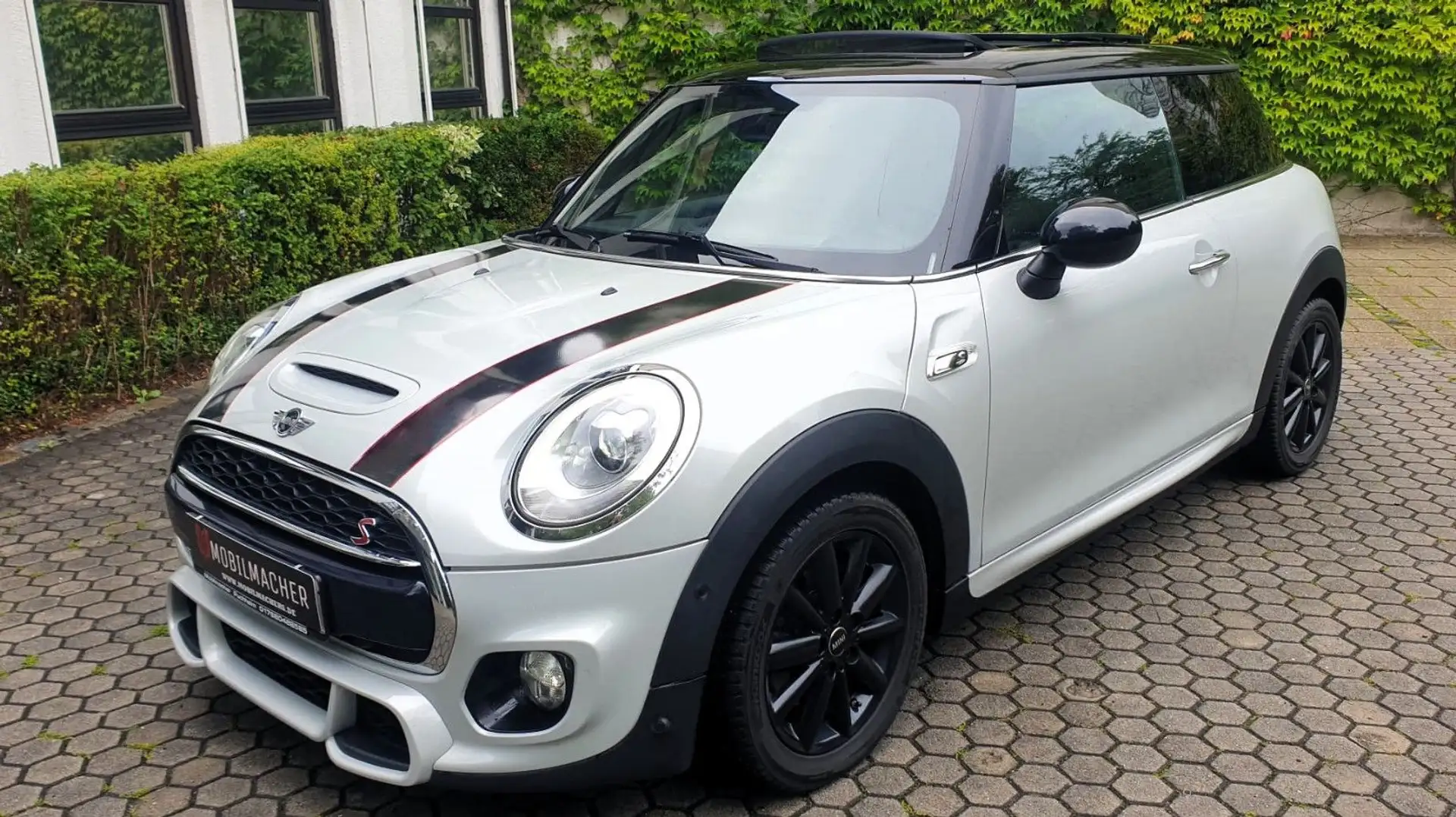 MINI Cooper S John Works Chili-Paket*Pano*Navi*H&K S. Silber - 2