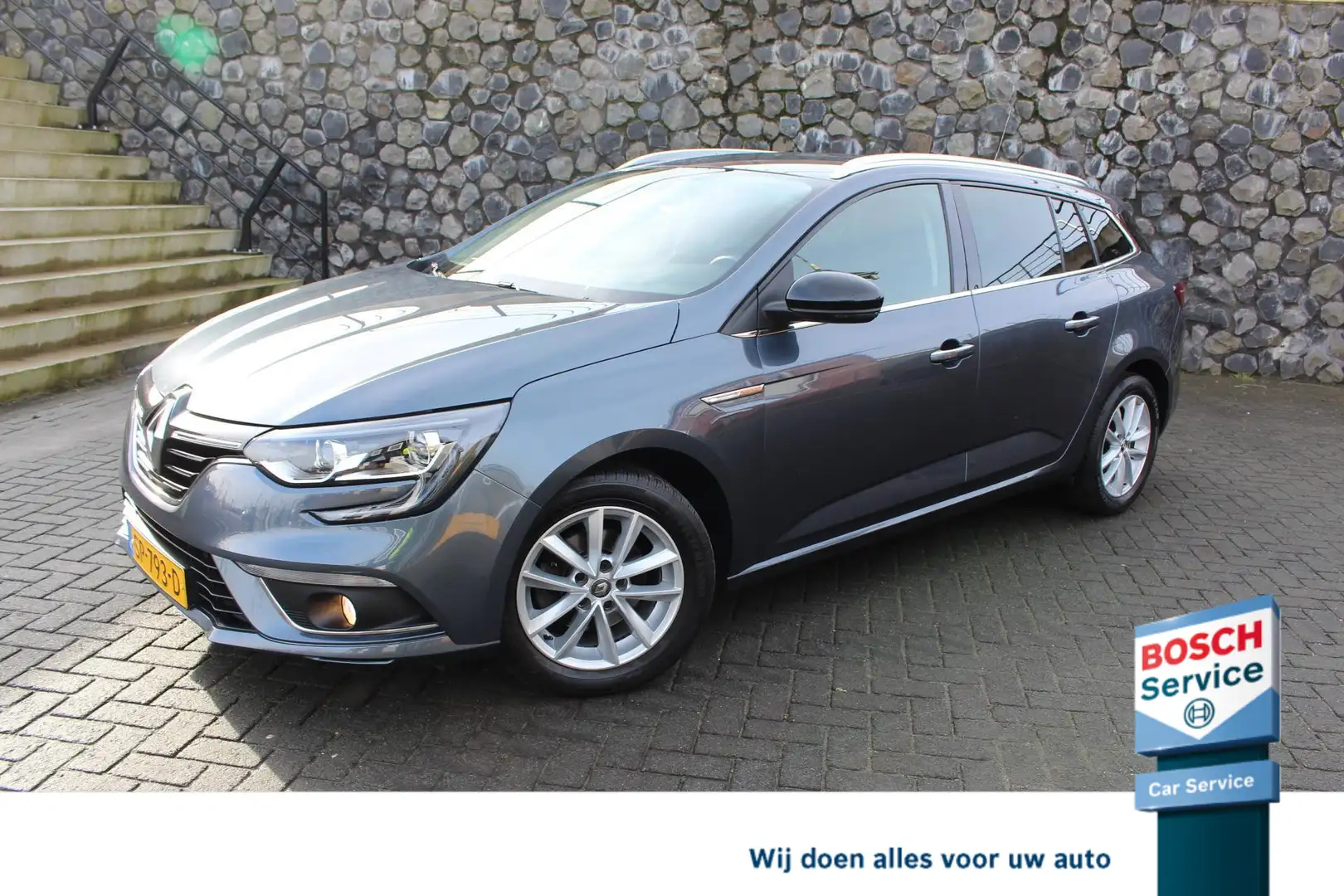 Renault Megane Estate 1.2 TCe Limited 130pk goede vakantie carava Grijs - 1