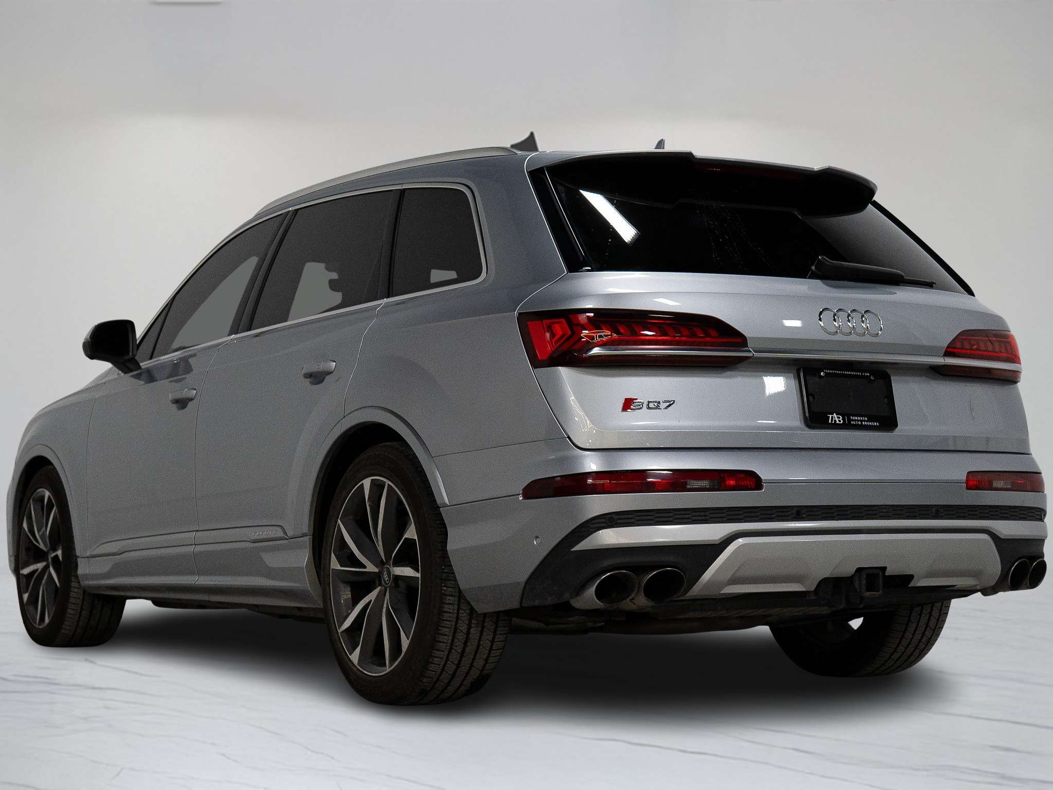 used 2021 Audi SQ7 car, priced at $61,900
