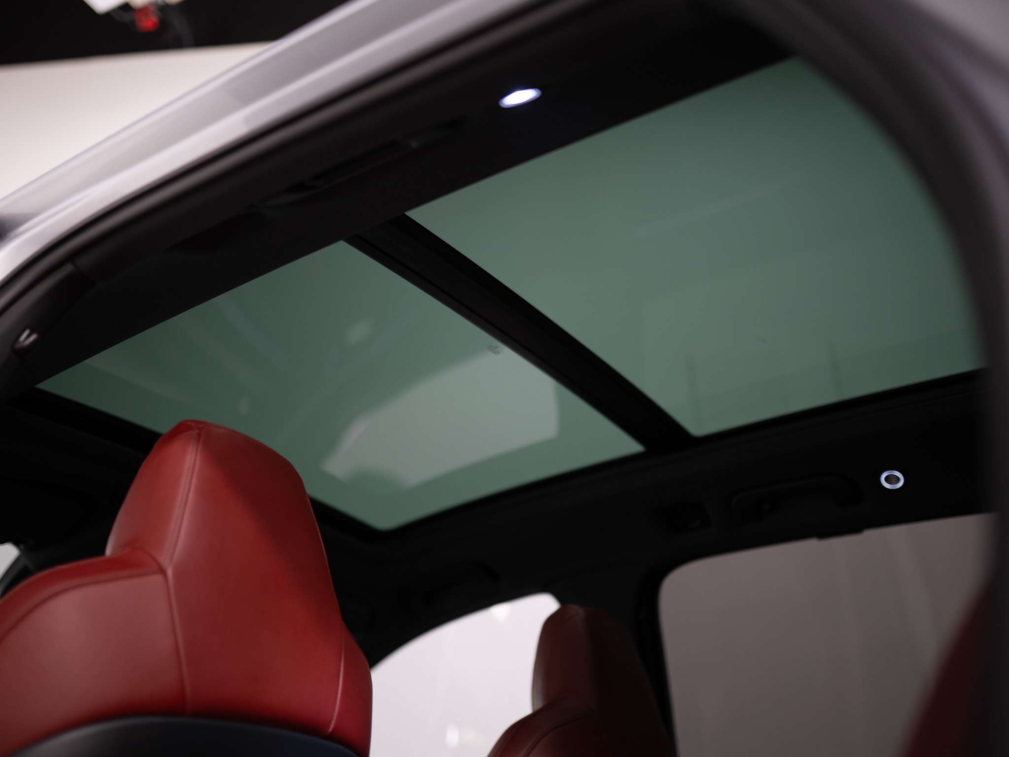 used 2021 Audi SQ7 car, priced at $61,900