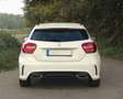 Mercedes-Benz 200 A200d AMG-Line + Nightpaket + Schiebedach Weiß - thumbnail 3