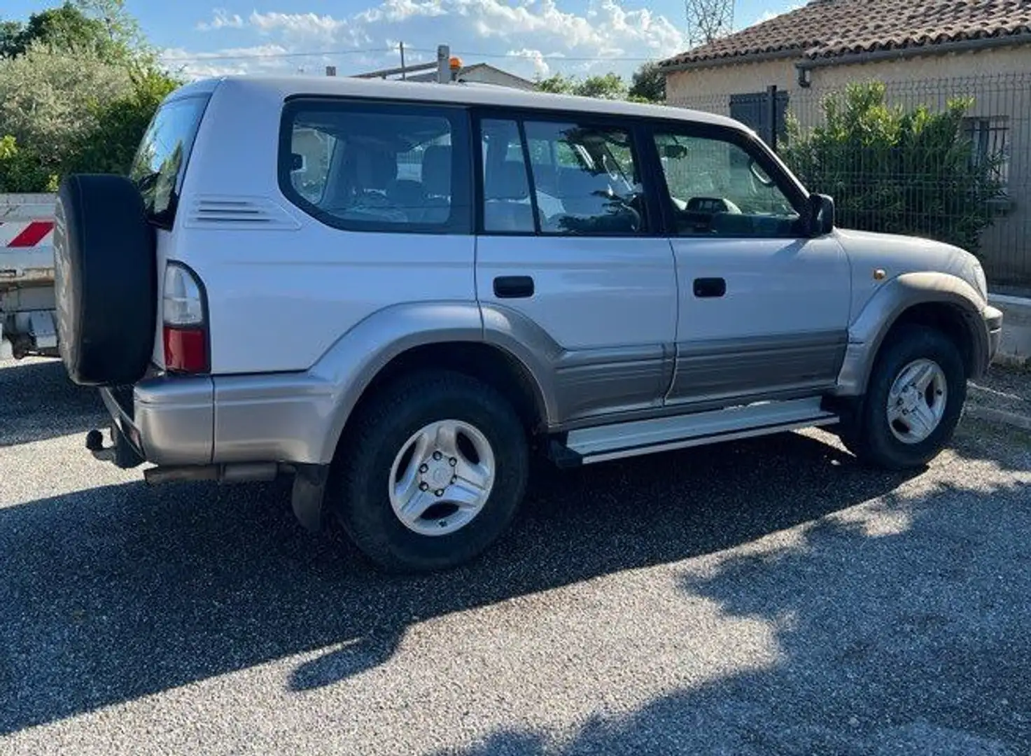 Toyota Land Cruiser passo lungo 7 posti - 2