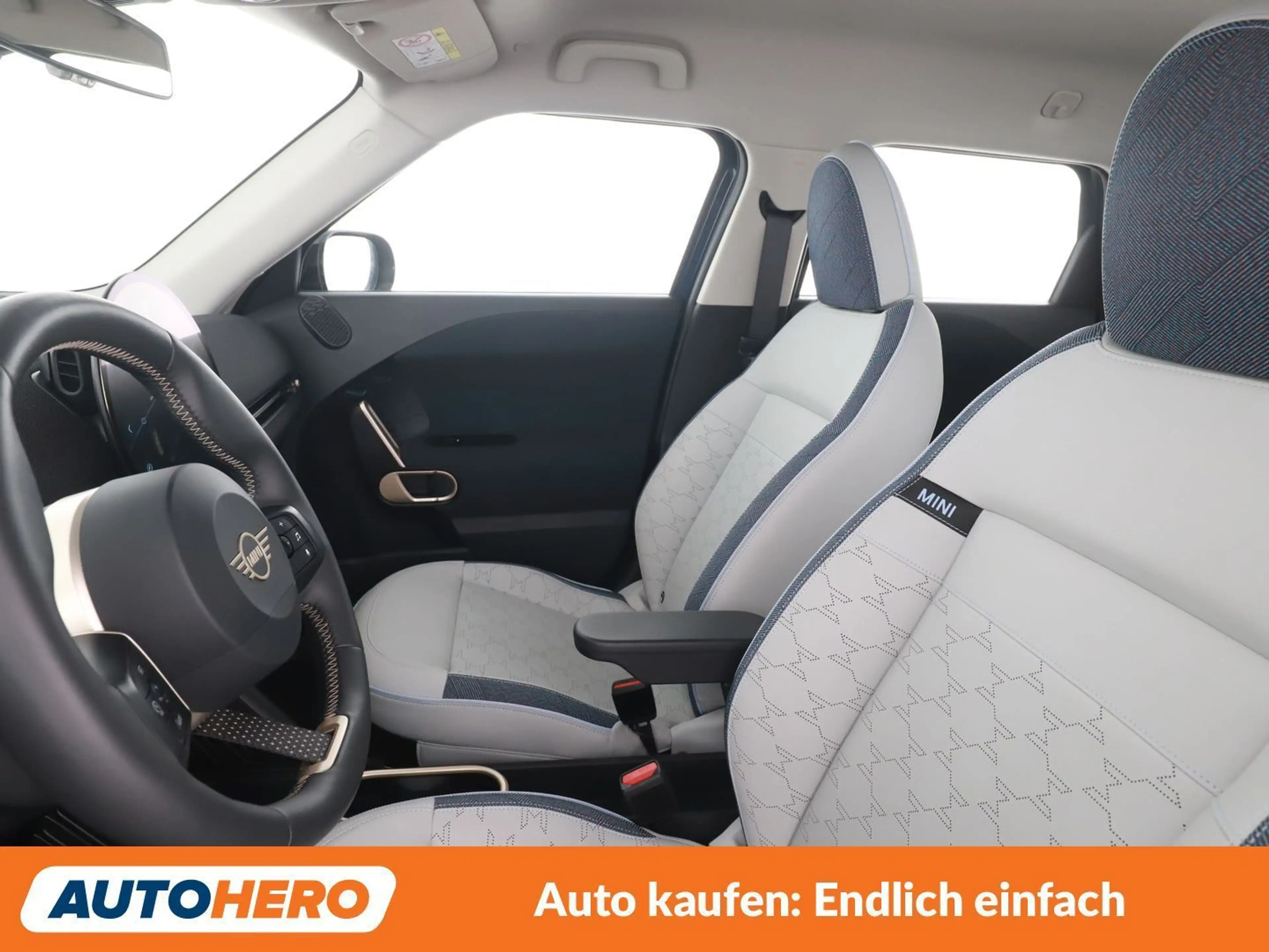 MINI Aceman Cooper E Classic Trim — photo 10