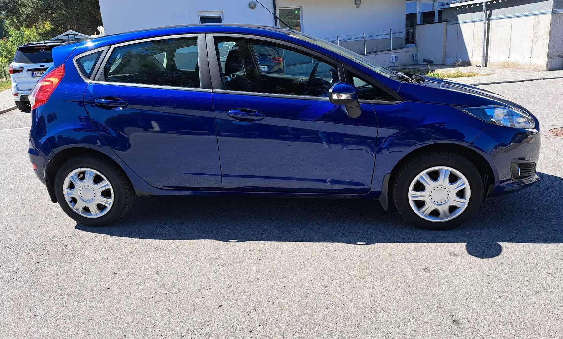 Ford Fiesta Trend 1,0 Start/Stop Blau - 2