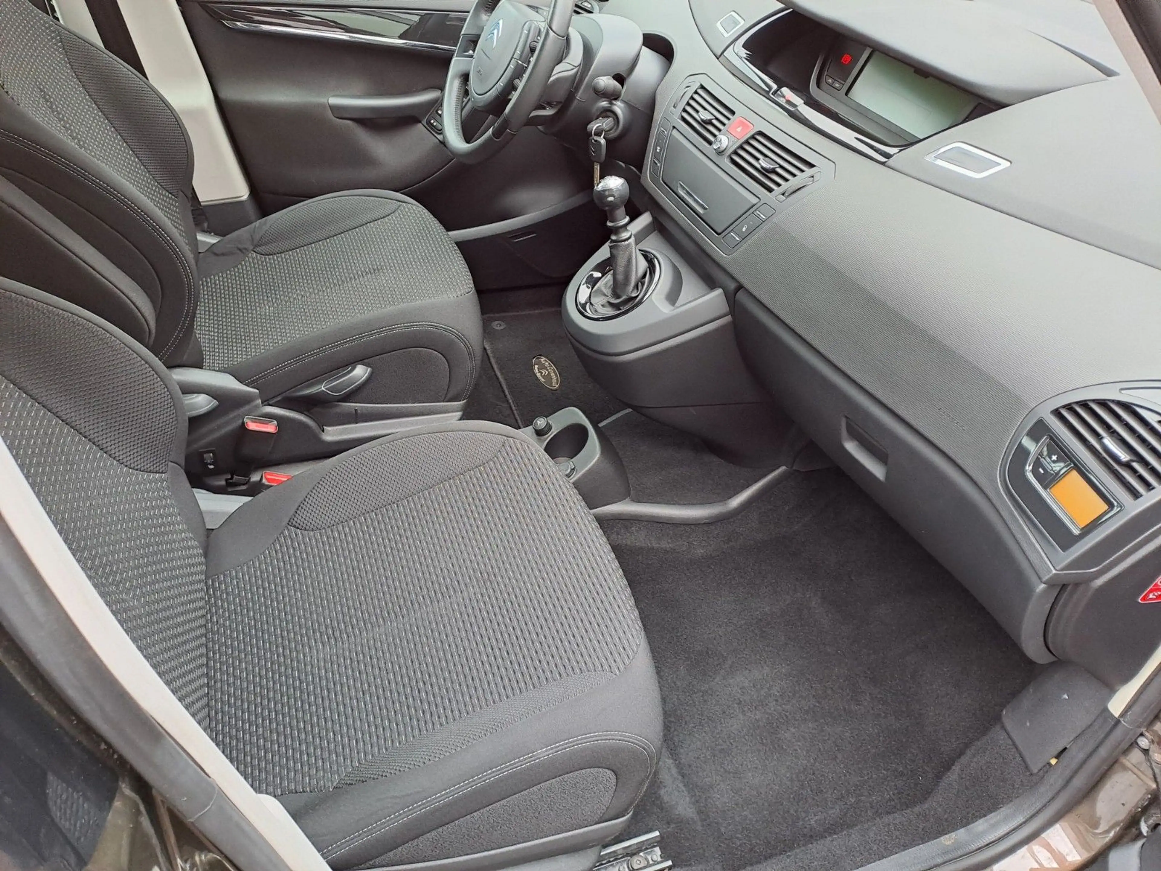 Citroen Grand C4 Picasso Selection*1 HD*7 SITZER*TEMPO* — photo 10