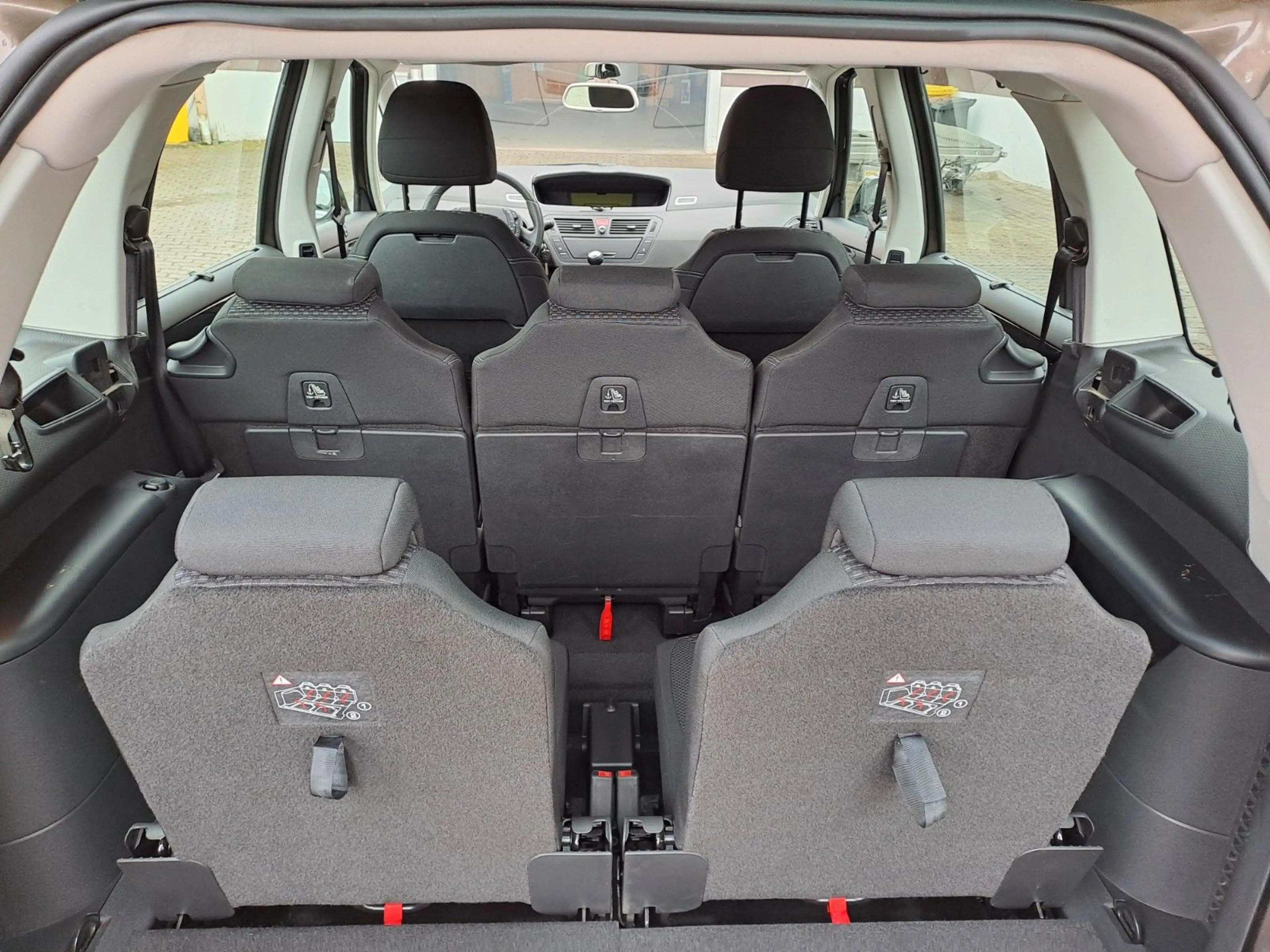Citroen Grand C4 Picasso Selection*1 HD*7 SITZER*TEMPO* — photo 13