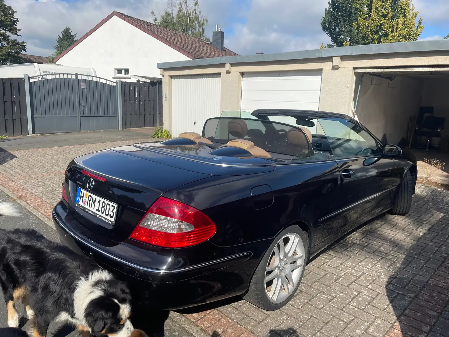 Mercedes-Benz CLK 320 CLK-Klasse Cabrio Diesel Cabrio CDI Avantgarde DPF Schwarz - 2