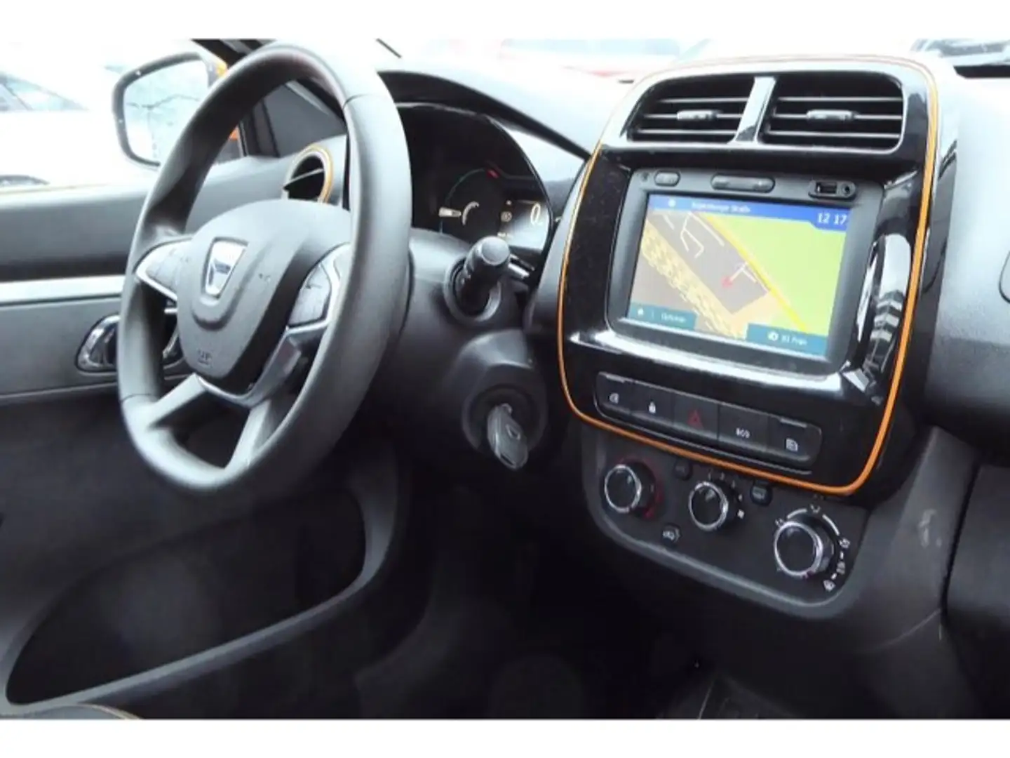 Dacia Spring Electric Comfort Plus Navi PDC Kamera Beyaz - 2