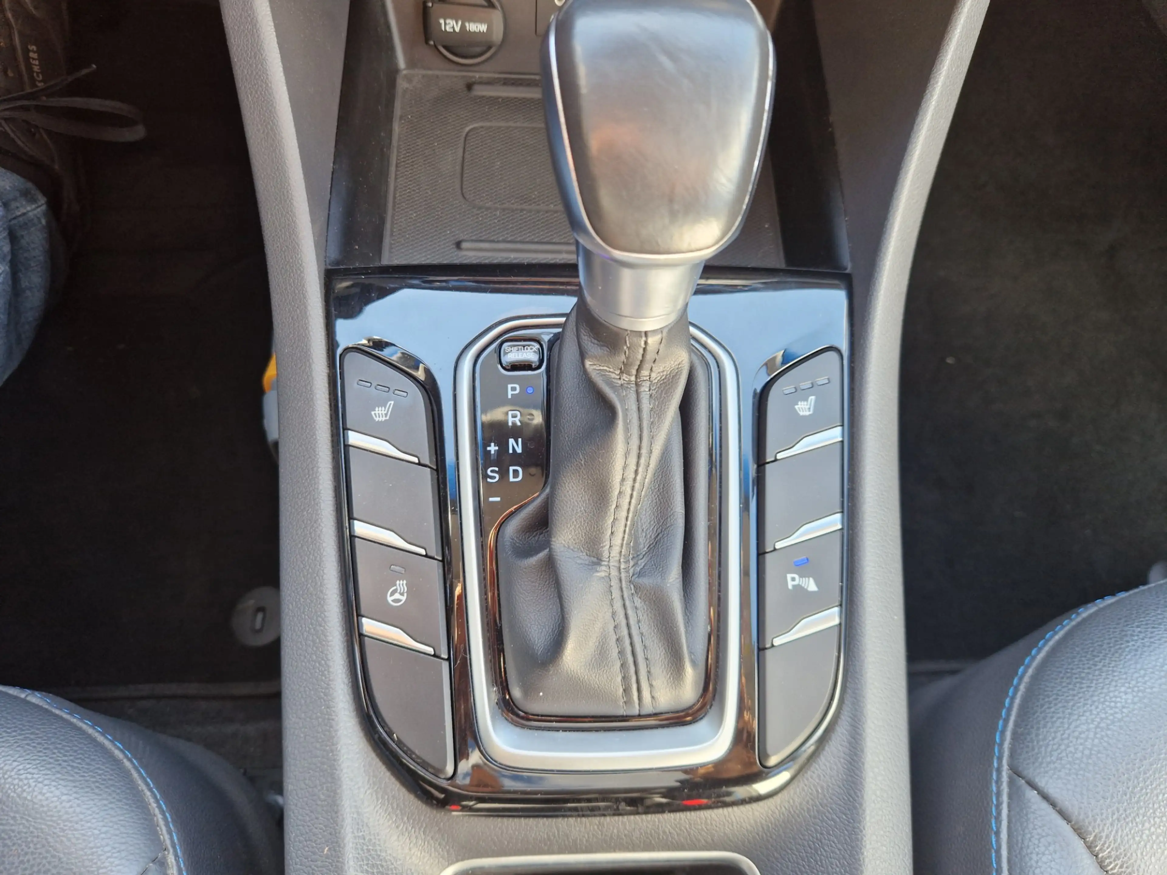 Hyundai IONIQ 1.6 GDi Premium Leder, Schuifdak — photo 19