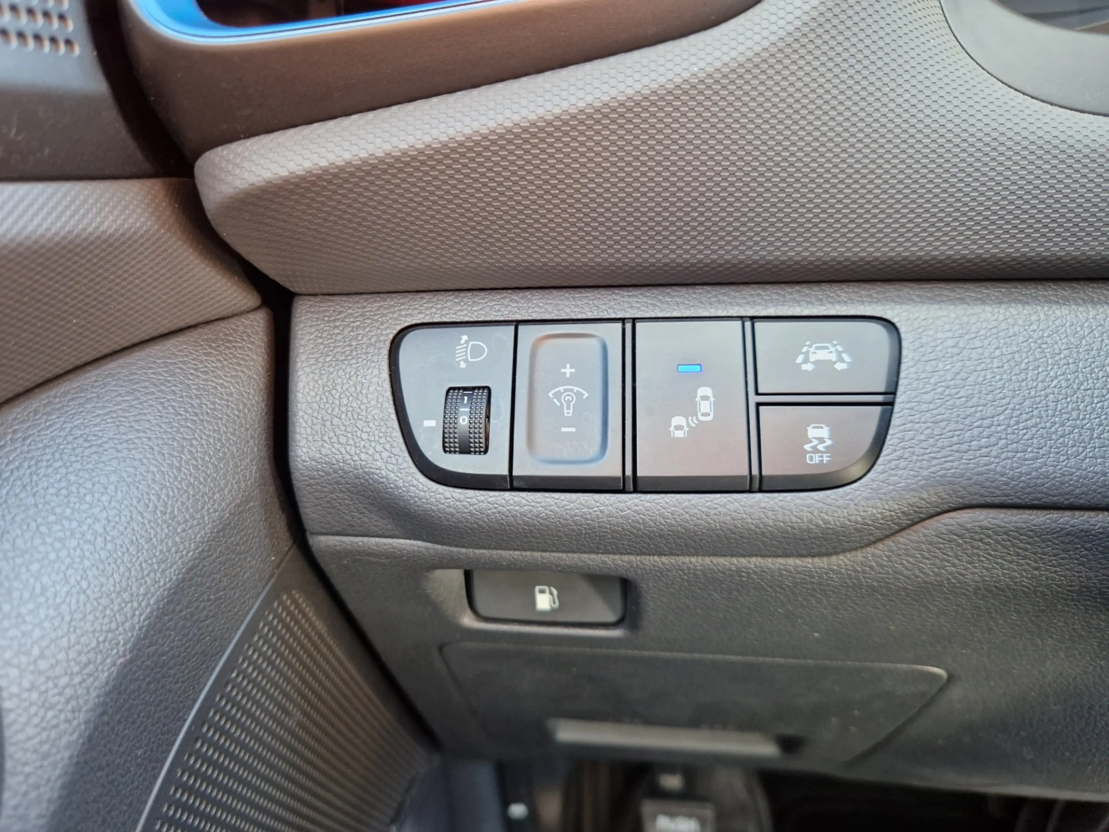 Hyundai IONIQ 1.6 GDi Premium Leder, Schuifdak — photo 21