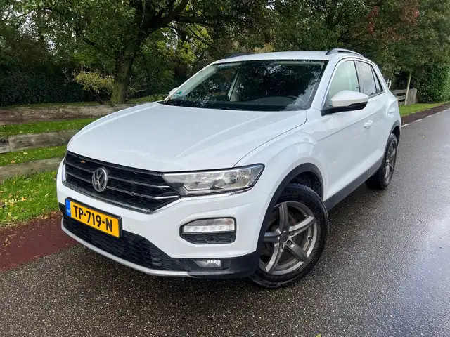 Volkswagen T-Roc 1.0 TSI Style Airco, PDC Trekhaak
