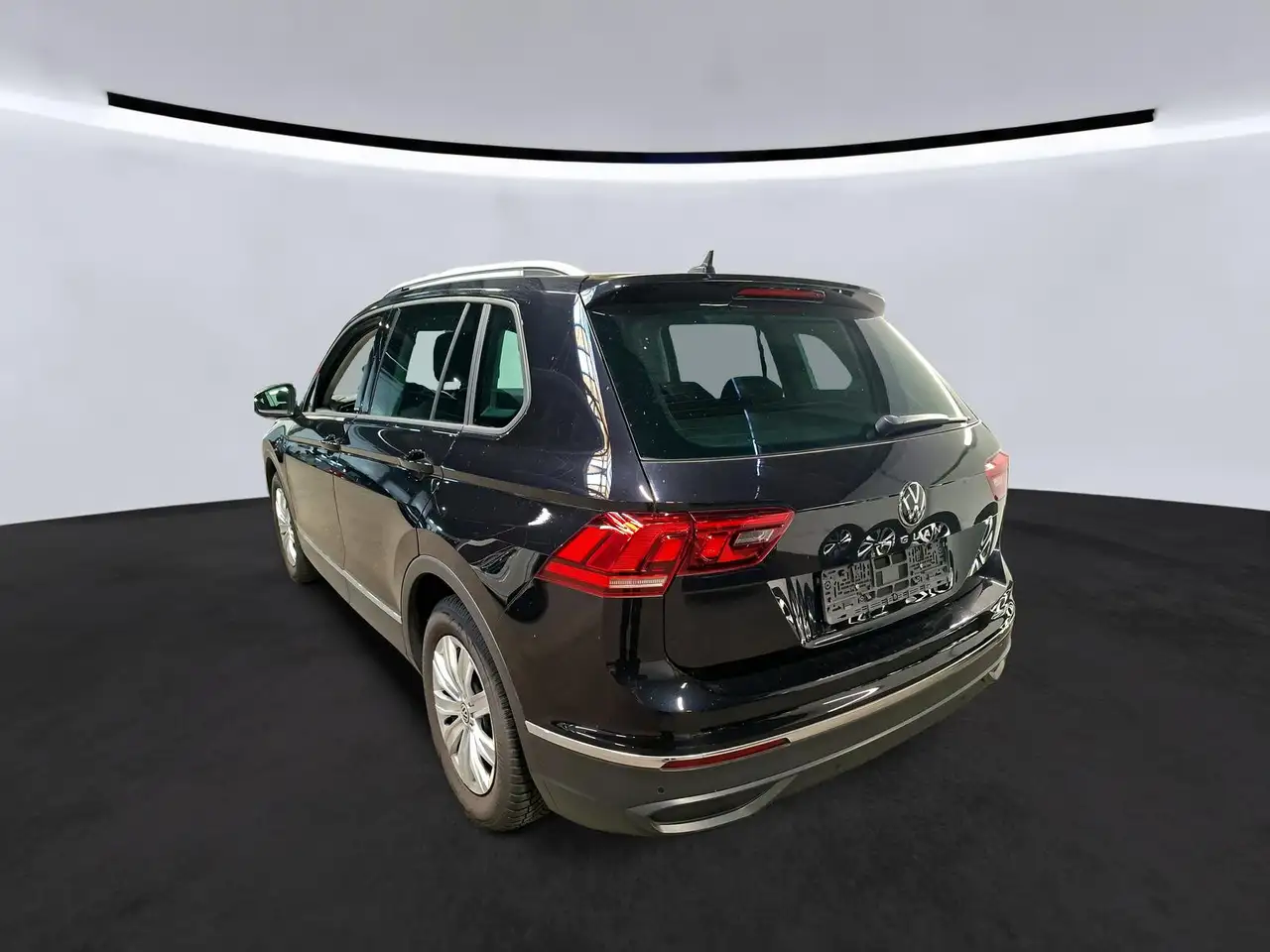 Volkswagen Tiguan, фото 2