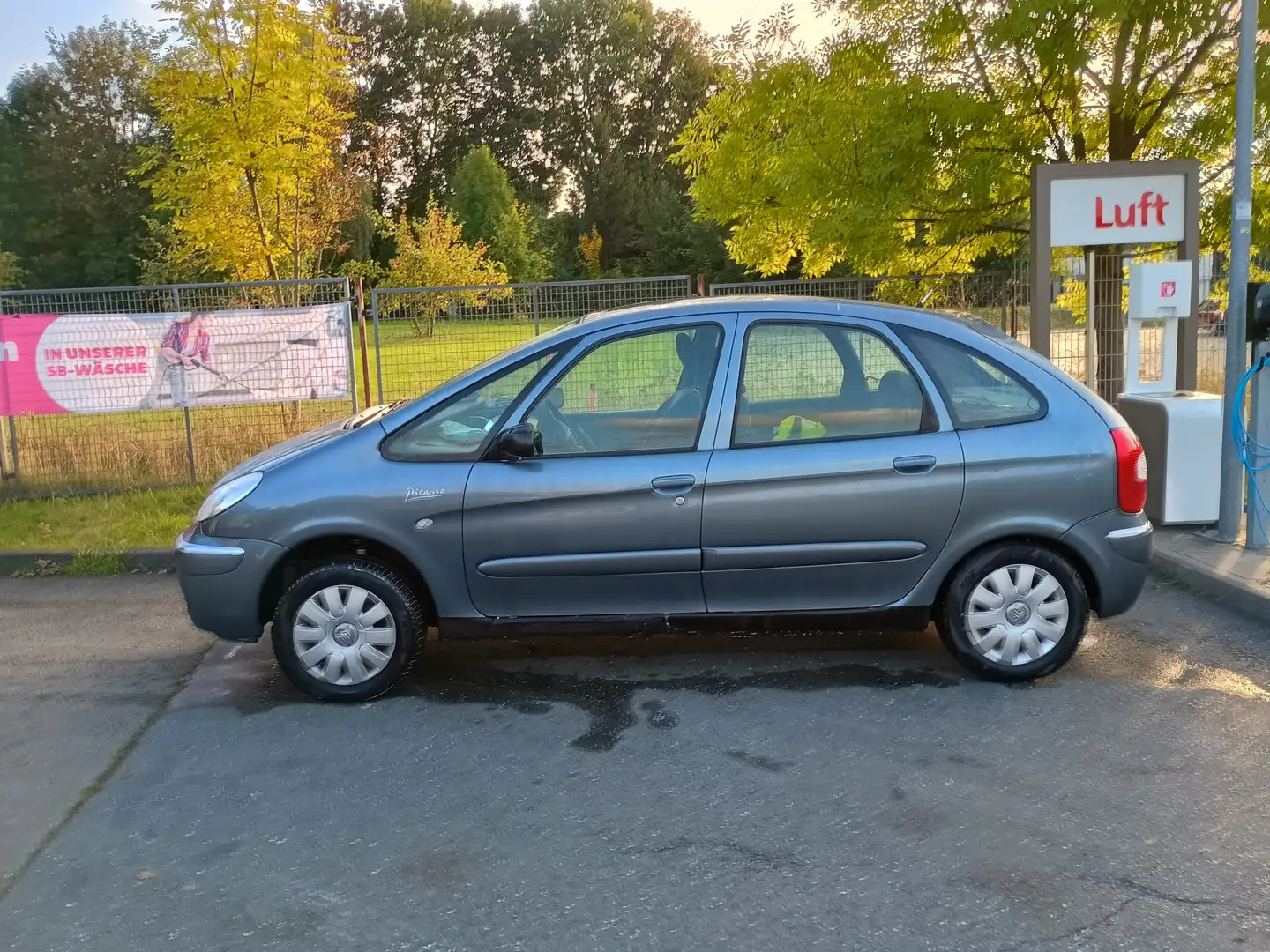 Citroen Xsara Picasso Xsara Picasso 1.6 HDiConfort Grijs - 2