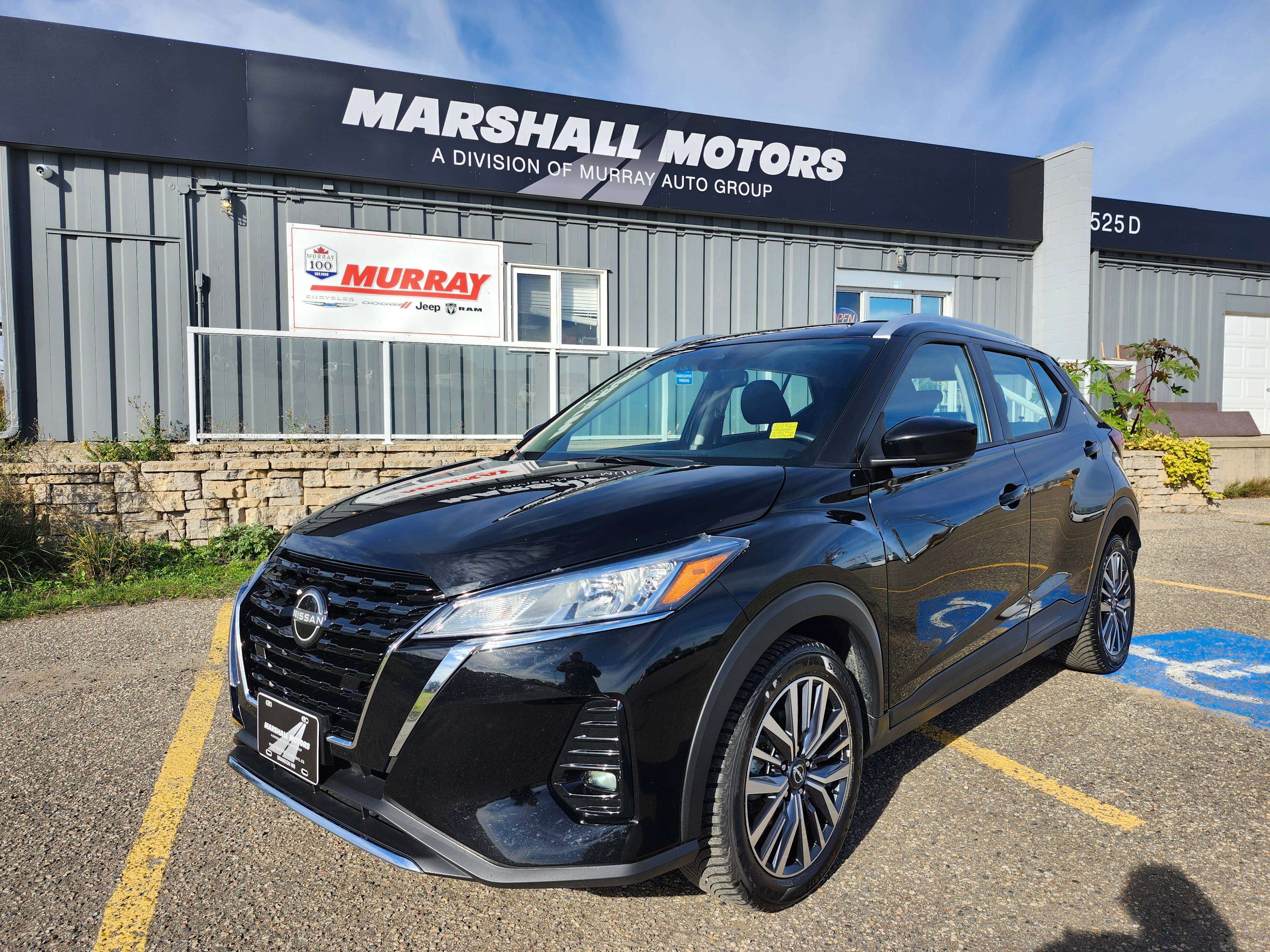 Super Black 2025 Nissan Kicks SUV / Crossover Front-Wheel Drive Automatic