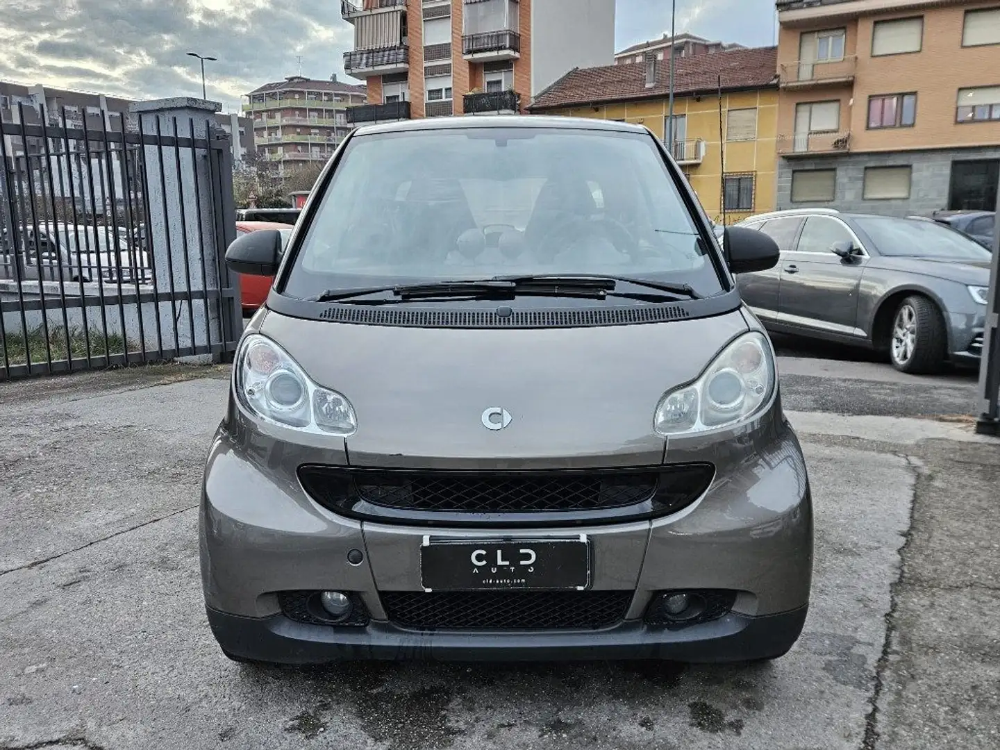 smart forTwo 1000 62 kW coupé pulse Серый - 2