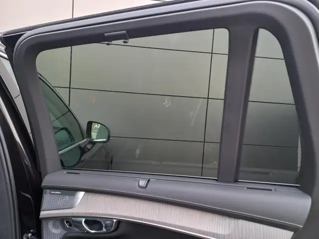 Volvo XC90 XC90 T8 AWD Ultra Bright Ansicht 36